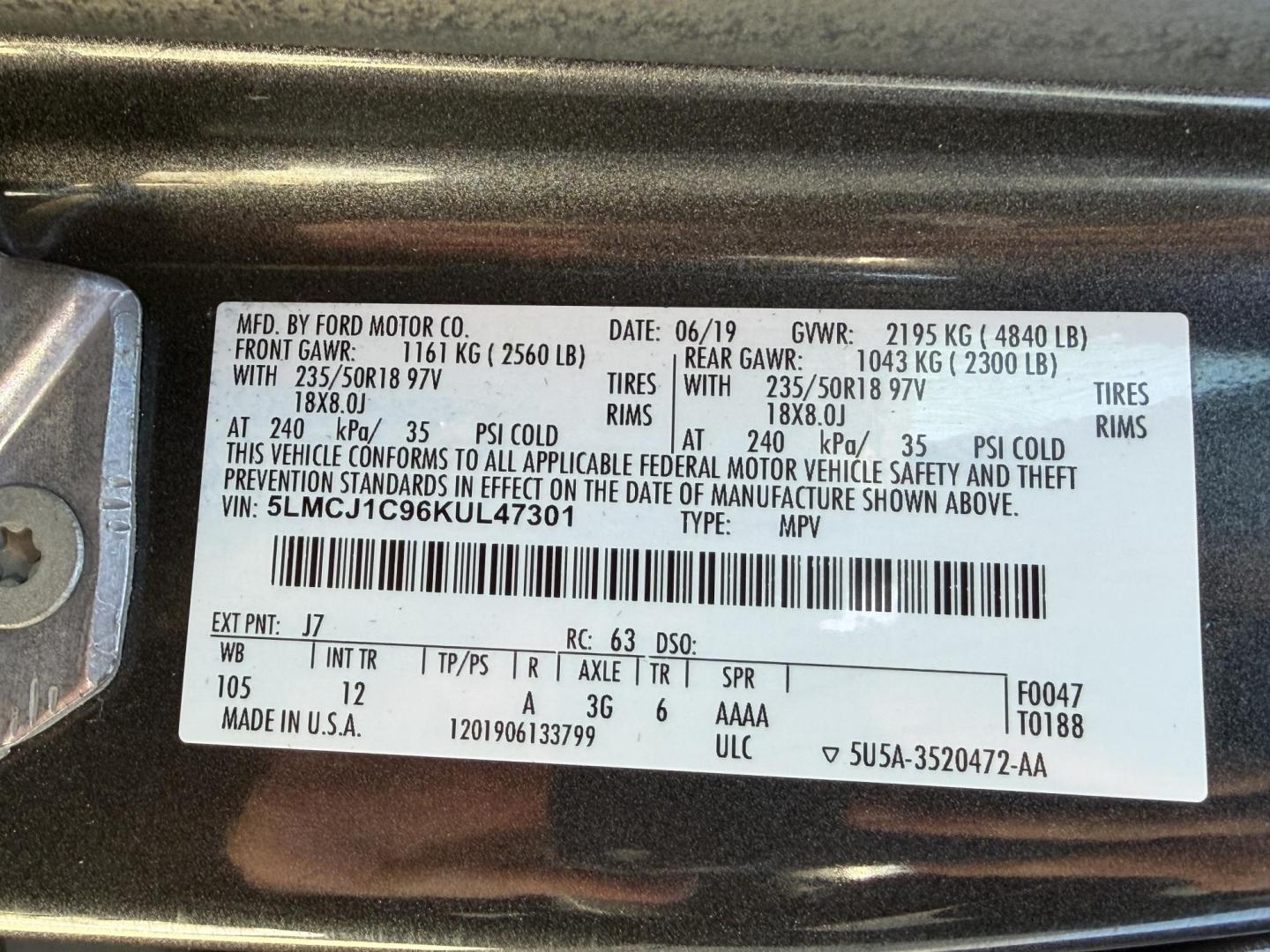 2019 GRAY /Black Lincoln MKC Premiere FWD (5LMCJ1C96KU) with an 2.0L 4 Cyl. engine, Automatic transmission, located at 2990 Old Orchard Rd., Jackson, MO, 63755, 37.354214, -89.612106 - 2019 Lincoln MKC Premiere 53xxx miles Front Wheel Drive 2.0L 4 Cyl. Automatic Leather Backup Camera Power/Heated Seats Bluetooth Remote Start Cruise Power Windows/Locks/Mirrors We have financing available and we accept trades! Fill out a credit application on our website or come by today - Photo#48