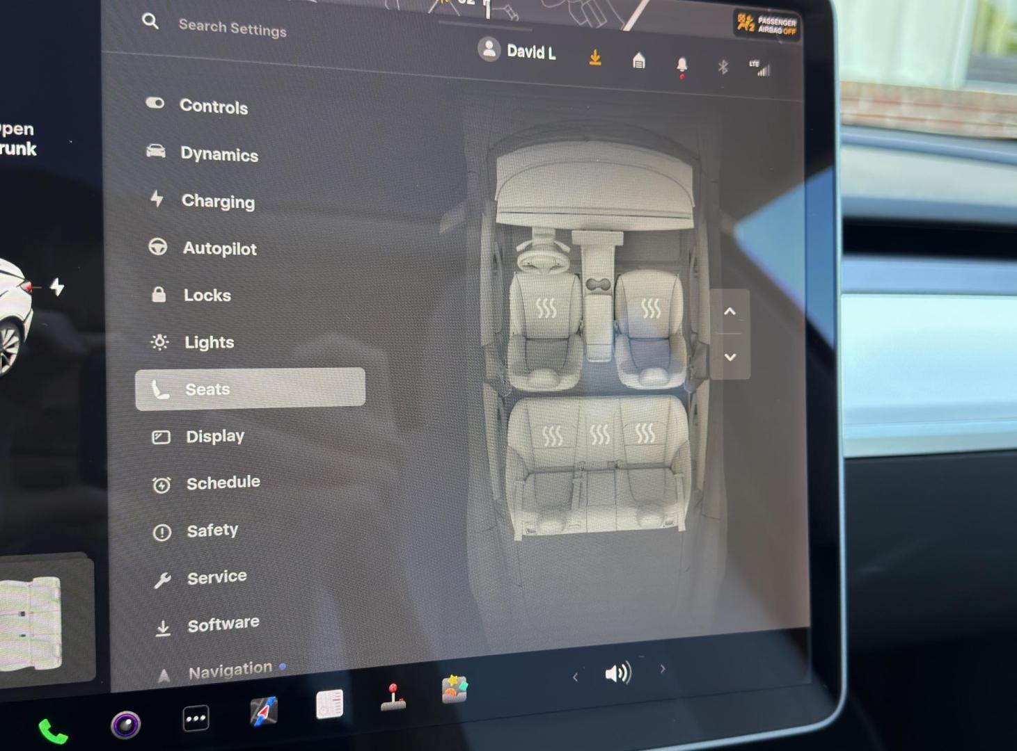 2019 BLUE /Gray Tesla Model 3 Base (5YJ3E1EB5KF) with an ELECTRIC engine, 1A transmission, located at 2990 Old Orchard Rd., Jackson, MO, 63755, 37.354214, -89.612106 - 2019 Tesla Model 3 105xxx miles All Wheel Drive Automatic Leather Navigation Power/Heated Seats Backup Camera Sunroof Bluetooth Cruise Power Windows/Locks/Mirrors We have financing available and we accept trades! Fill out a credit application on our website or come by today! If you have - Photo#4