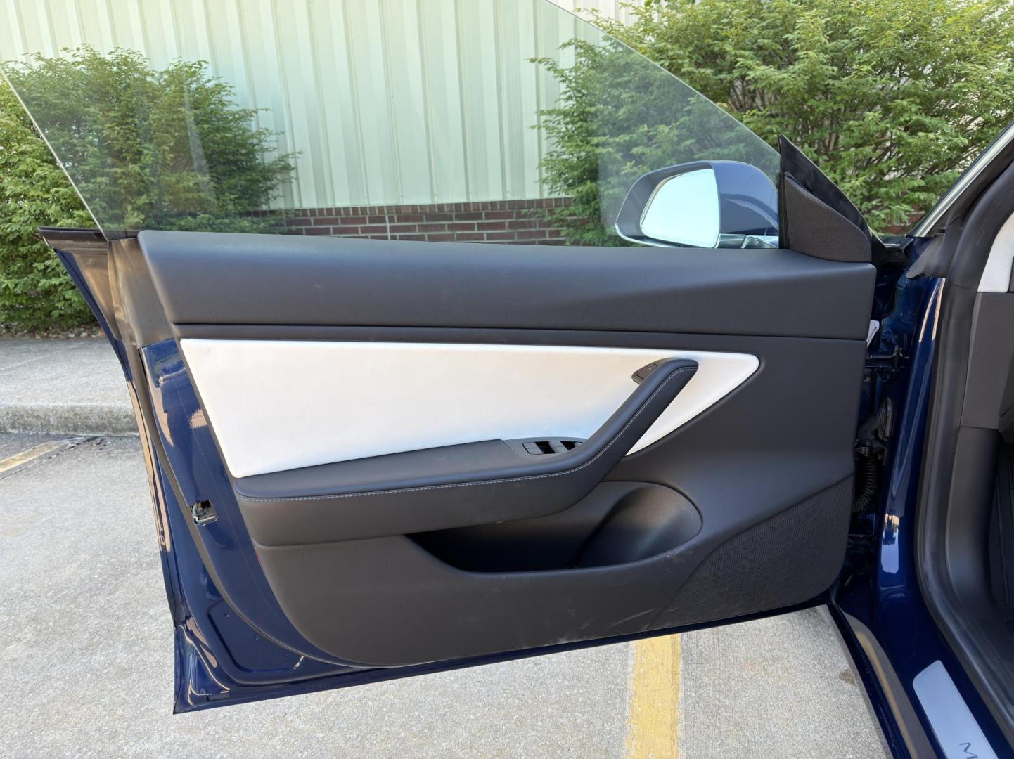 2019 BLUE /Gray Tesla Model 3 Base (5YJ3E1EB5KF) with an ELECTRIC engine, 1A transmission, located at 2990 Old Orchard Rd., Jackson, MO, 63755, 37.354214, -89.612106 - 2019 Tesla Model 3 105xxx miles All Wheel Drive Automatic Leather Navigation Power/Heated Seats Backup Camera Sunroof Bluetooth Cruise Power Windows/Locks/Mirrors We have financing available and we accept trades! Fill out a credit application on our website or come by today! If you have - Photo#15