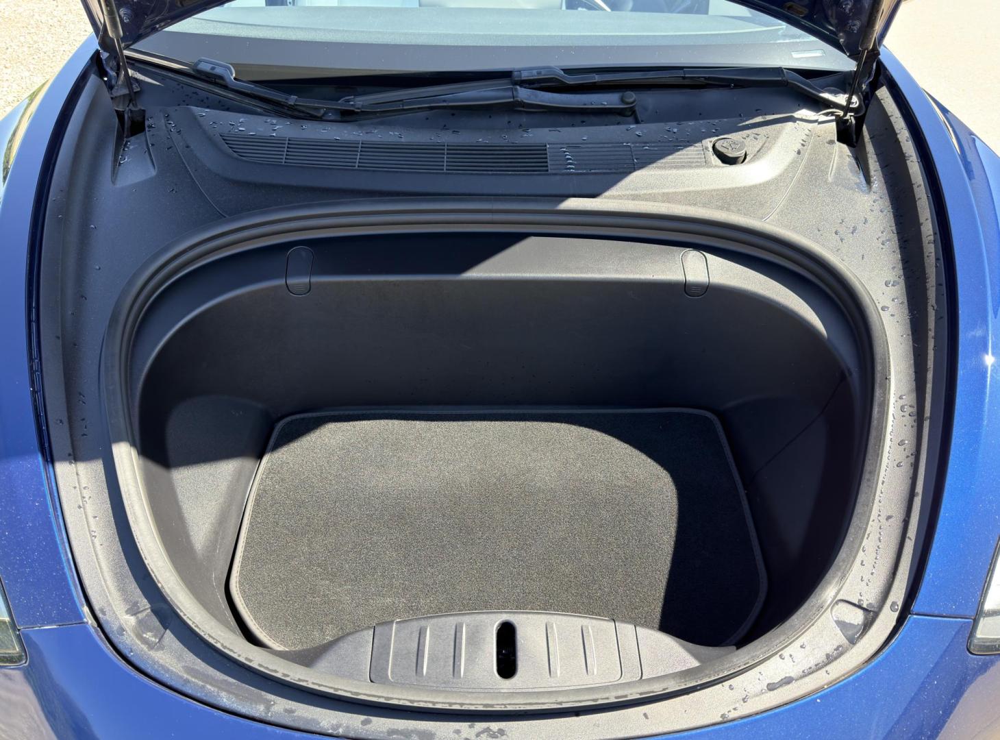 2019 BLUE /Gray Tesla Model 3 Base (5YJ3E1EB5KF) with an ELECTRIC engine, 1A transmission, located at 2990 Old Orchard Rd., Jackson, MO, 63755, 37.354214, -89.612106 - 2019 Tesla Model 3 105xxx miles All Wheel Drive Automatic Leather Navigation Power/Heated Seats Backup Camera Sunroof Bluetooth Cruise Power Windows/Locks/Mirrors We have financing available and we accept trades! Fill out a credit application on our website or come by today! If you have - Photo#29