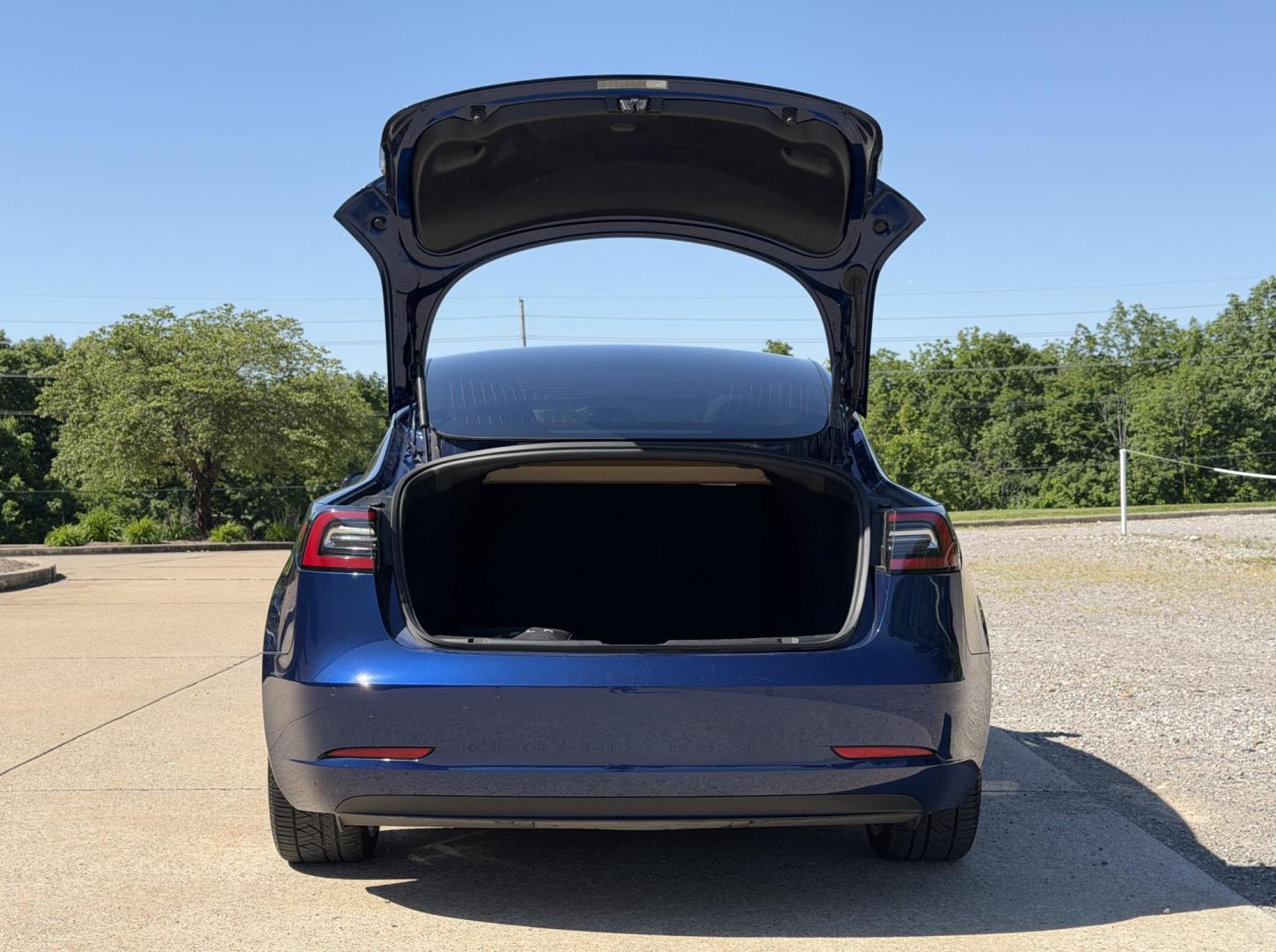 2019 BLUE /Gray Tesla Model 3 Base (5YJ3E1EB5KF) with an ELECTRIC engine, 1A transmission, located at 2990 Old Orchard Rd., Jackson, MO, 63755, 37.354214, -89.612106 - 2019 Tesla Model 3 105xxx miles All Wheel Drive Automatic Leather Navigation Power/Heated Seats Backup Camera Sunroof Bluetooth Cruise Power Windows/Locks/Mirrors We have financing available and we accept trades! Fill out a credit application on our website or come by today! If you have - Photo#21