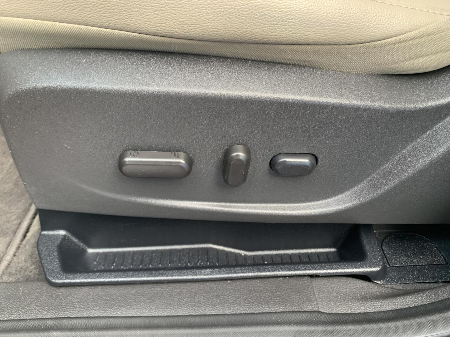 2017 MAROON /TAN Ford Escape Titanium FWD (1FMCU0J92HU) with an 2.0L L4 DOHC 16V engine, Automatic transmission, located at 506 S. Kingshighway, Cape Girardeau, MO, 63703, (573) 235-5000, 37.294991, -89.553635 - 2017 Ford Escape Titanium 93,xxx miles Leather Seats Heated Seats Backup Camera Bluetooth Cruise Power Windows/Locks/Mirrors We have financing available and we accept trades! Fill out a credit application on our website or come by today! If you have any questions, give us a call at (573 - Photo#21