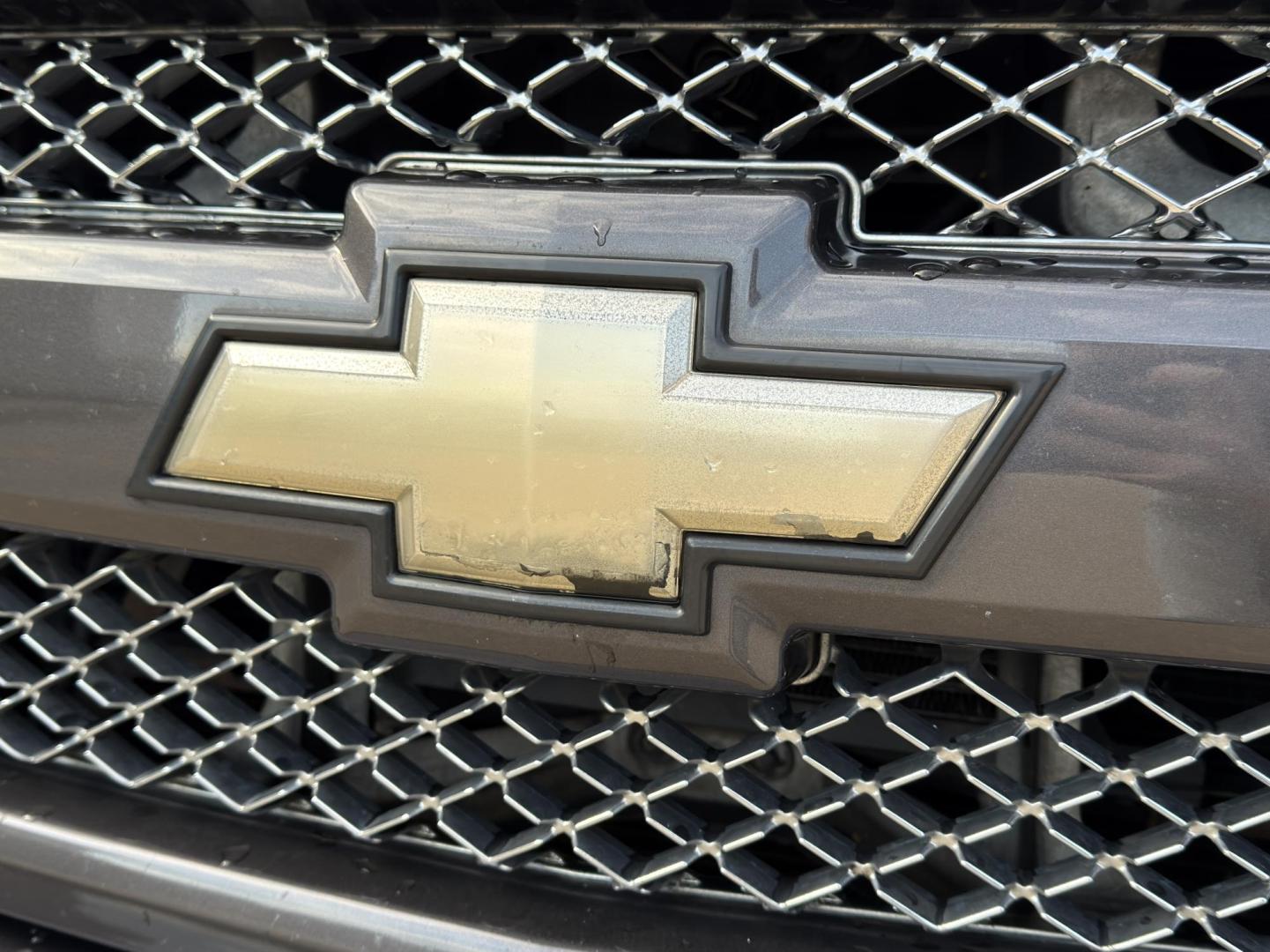 2011 GRAY /Black Chevrolet Silverado 1500 LT Crew Cab 4WD (3GCPKSE30BG) with an 5.3L V8 engine, Automatic transmission, located at 2990 Old Orchard Rd., Jackson, MO, 63755, 37.354214, -89.612106 - 2011 Chevrolet Silverado 1500 LT 189xxx miles 4x4 5.3L V8 Automatic Power Driver Seat Remote Start Cruise Power Windows/Locks/Mirrors We have financing available and we accept trades! Fill out a credit application on our website or come by today! If you have any questions, give us a call a - Photo#40