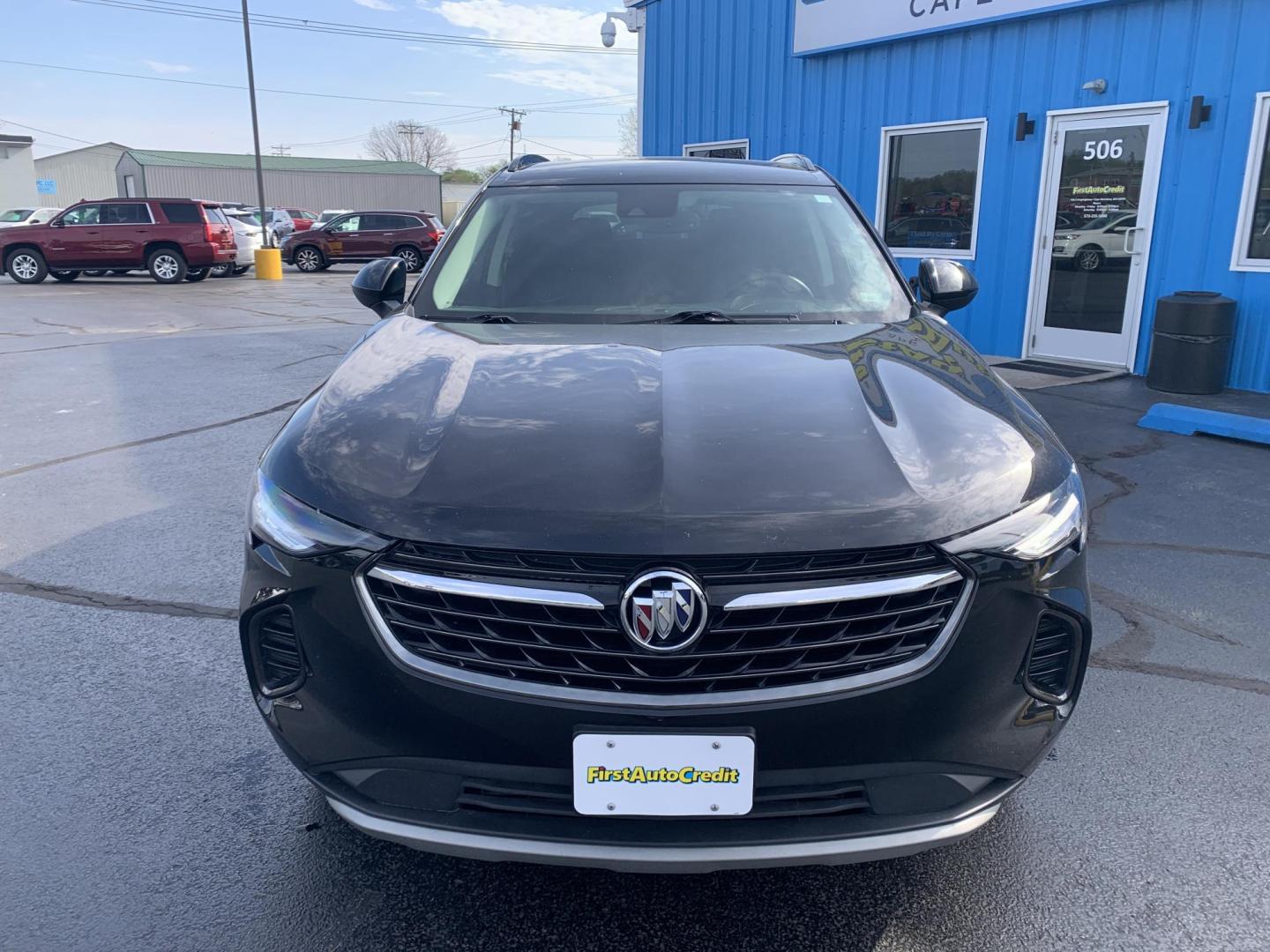 2022 BLACK /BLACK Buick Envision Essense (LRBFZNR44ND) with an 2.0L L4 DOHC 24V TURBO engine, Automatic transmission, located at 506 S. Kingshighway, Cape Girardeau, MO, 63703, (573) 235-5000, 37.294991, -89.553635 - 2022 Buick Envision Essense 42,xxx Miles Backup Camera Heated Seats Power Seats Heated Steering Wheel Adaptive Cruise Leather Seats Power Windows/Locks/Mirrors We have financing available and we accept trades! Fill out a credit application on our website or come by today! If you have any - Photo#1
