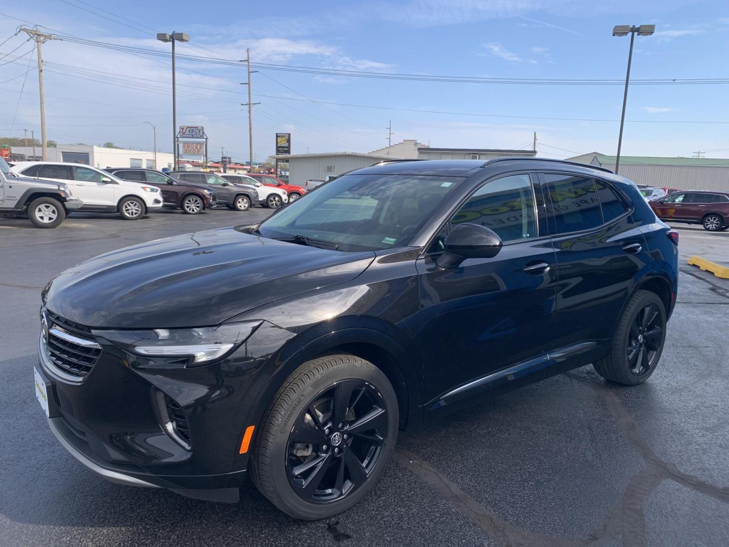 2022 BLACK /BLACK Buick Envision Essense (LRBFZNR44ND) with an 2.0L L4 DOHC 24V TURBO engine, Automatic transmission, located at 506 S. Kingshighway, Cape Girardeau, MO, 63703, (573) 235-5000, 37.294991, -89.553635 - 2022 Buick Envision Essense 42,xxx Miles Backup Camera Heated Seats Power Seats Heated Steering Wheel Adaptive Cruise Leather Seats Power Windows/Locks/Mirrors We have financing available and we accept trades! Fill out a credit application on our website or come by today! If you have any - Photo#3