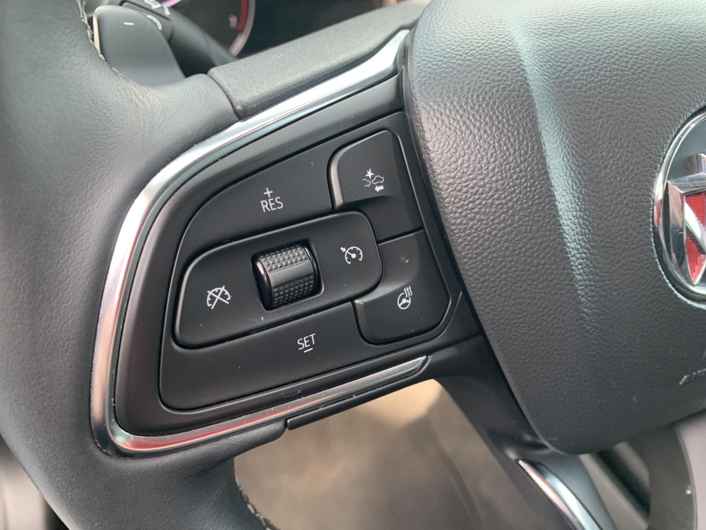 2022 BLACK /BLACK Buick Envision Essense (LRBFZNR44ND) with an 2.0L L4 DOHC 24V TURBO engine, Automatic transmission, located at 506 S. Kingshighway, Cape Girardeau, MO, 63703, (573) 235-5000, 37.294991, -89.553635 - 2022 Buick Envision Essense 42,xxx Miles Backup Camera Heated Seats Power Seats Heated Steering Wheel Adaptive Cruise Leather Seats Power Windows/Locks/Mirrors We have financing available and we accept trades! Fill out a credit application on our website or come by today! If you have any - Photo#23