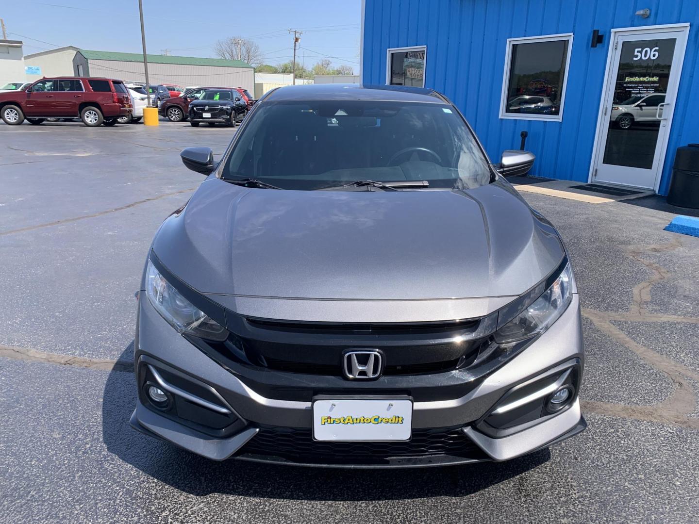 2021 GRAY /GRAY Honda Civic Sport Hatchback (SHHFK7H4XMU) with an 2.0L L4 DOHC 16V TURBO engine, Automatic transmission, located at 506 S. Kingshighway, Cape Girardeau, MO, 63703, (573) 235-5000, 37.294991, -89.553635 - 2021 Honda Civic Sport Hatchback 59,xxx miles Alarm System Bluetooth Streaming Audio Bluetooth Wireless Technology Cloth Seats Cruise Control Folding Rear Seat Power Outlet Power Windows Proximity Sensing Keyless Entry Push-Button Engine Start Rear Window Defroster Remote Control Liftga - Photo#1