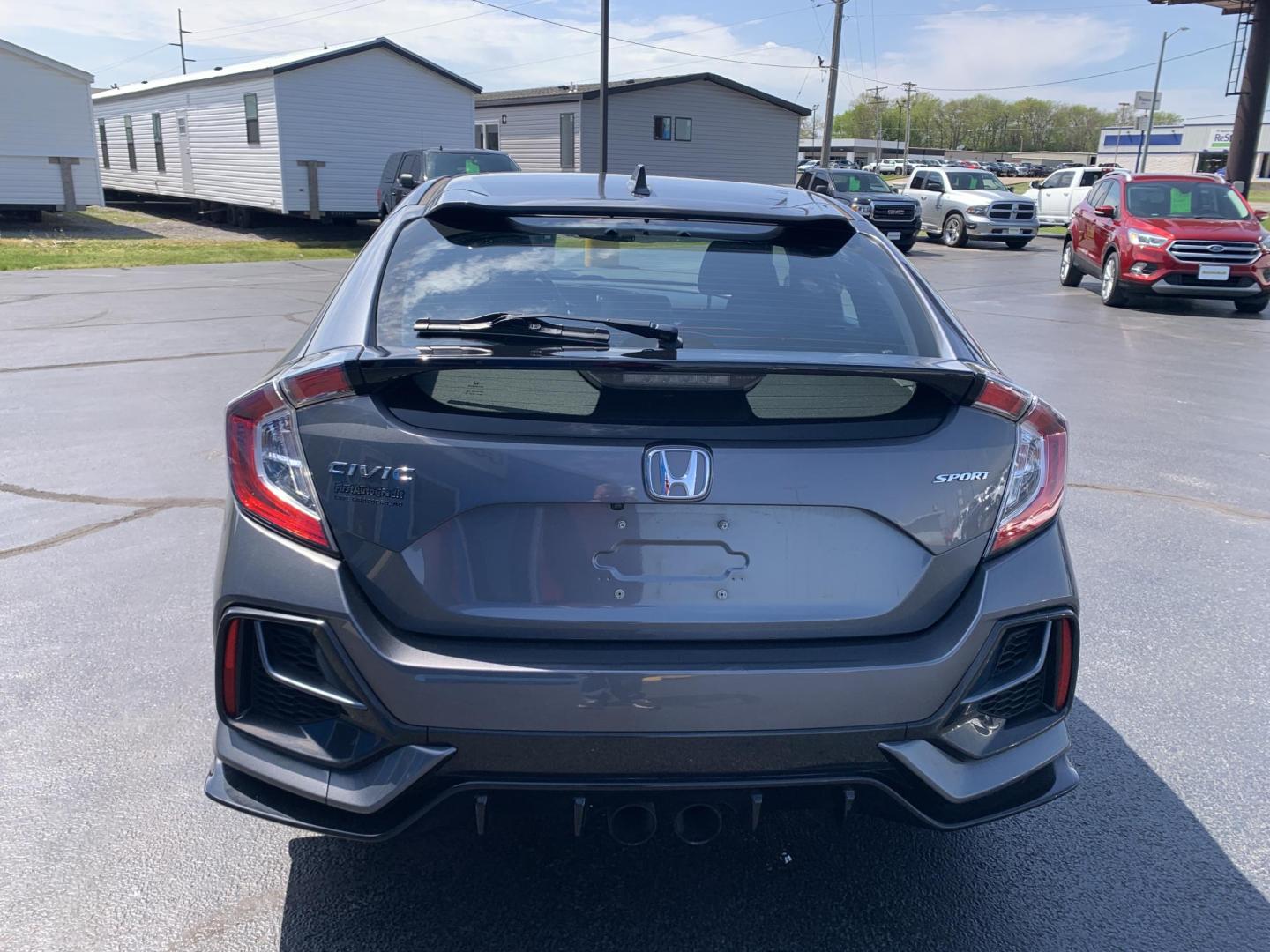2021 GRAY /GRAY Honda Civic Sport Hatchback (SHHFK7H4XMU) with an 2.0L L4 DOHC 16V TURBO engine, Automatic transmission, located at 506 S. Kingshighway, Cape Girardeau, MO, 63703, (573) 235-5000, 37.294991, -89.553635 - 2021 Honda Civic Sport Hatchback 59,xxx miles Alarm System Bluetooth Streaming Audio Bluetooth Wireless Technology Cloth Seats Cruise Control Folding Rear Seat Power Outlet Power Windows Proximity Sensing Keyless Entry Push-Button Engine Start Rear Window Defroster Remote Control Liftga - Photo#6