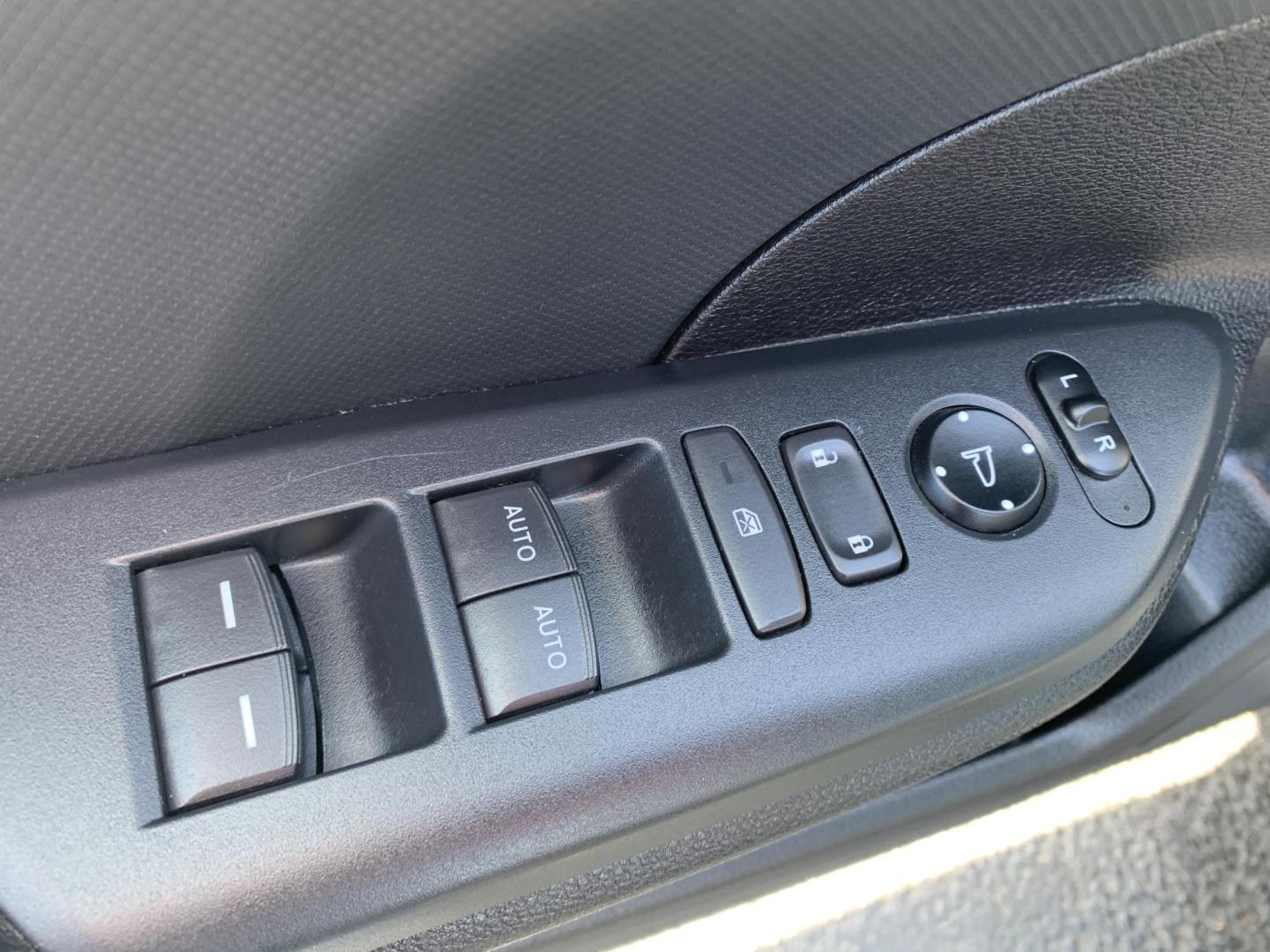 2021 GRAY /GRAY Honda Civic Sport Hatchback (SHHFK7H4XMU) with an 2.0L L4 DOHC 16V TURBO engine, Automatic transmission, located at 506 S. Kingshighway, Cape Girardeau, MO, 63703, (573) 235-5000, 37.294991, -89.553635 - 2021 Honda Civic Sport Hatchback 59,xxx miles Alarm System Bluetooth Streaming Audio Bluetooth Wireless Technology Cloth Seats Cruise Control Folding Rear Seat Power Outlet Power Windows Proximity Sensing Keyless Entry Push-Button Engine Start Rear Window Defroster Remote Control Liftga - Photo#19