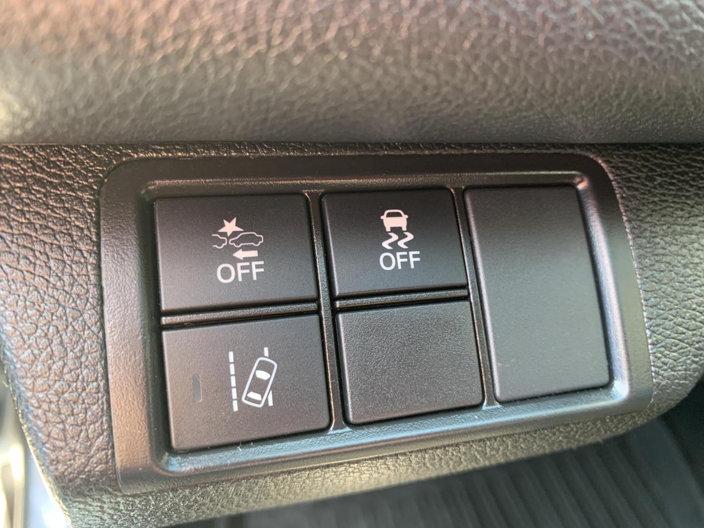 2021 GRAY /GRAY Honda Civic Sport Hatchback (SHHFK7H4XMU) with an 2.0L L4 DOHC 16V TURBO engine, Automatic transmission, located at 506 S. Kingshighway, Cape Girardeau, MO, 63703, (573) 235-5000, 37.294991, -89.553635 - 2021 Honda Civic Sport Hatchback 59,xxx miles Alarm System Bluetooth Streaming Audio Bluetooth Wireless Technology Cloth Seats Cruise Control Folding Rear Seat Power Outlet Power Windows Proximity Sensing Keyless Entry Push-Button Engine Start Rear Window Defroster Remote Control Liftga - Photo#20