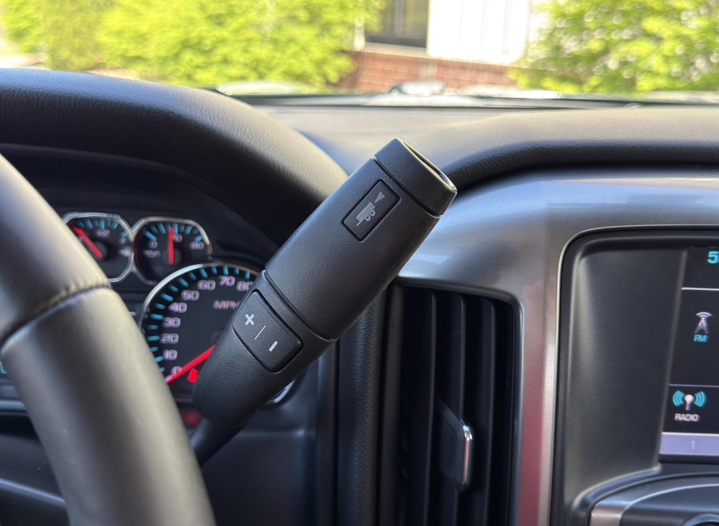 2017 BLACK /Black Chevrolet Silverado 1500 LT Crew Cab 4WD (3GCUKREC1HG) with an 5.3L V8 engine, Automatic transmission, located at 2990 Old Orchard Rd., Jackson, MO, 63755, 37.354214, -89.612106 - 2017 Chevrolet Silverado 1500 LT 108xxx miles 4x4 5.3L V8 Automatic Backup Camera Power Driver Seat Bluetooth Remote Start Cruise Power Windows/Locks/Mirrors We have financing available and we accept trades! Fill out a credit application on our website or come by today! If you have any q - Photo#25