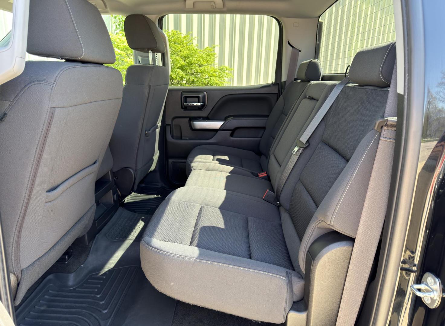 2017 BLACK /Black Chevrolet Silverado 1500 LT Crew Cab 4WD (3GCUKREC1HG) with an 5.3L V8 engine, Automatic transmission, located at 2990 Old Orchard Rd., Jackson, MO, 63755, 37.354214, -89.612106 - 2017 Chevrolet Silverado 1500 LT 108xxx miles 4x4 5.3L V8 Automatic Backup Camera Power Driver Seat Bluetooth Remote Start Cruise Power Windows/Locks/Mirrors We have financing available and we accept trades! Fill out a credit application on our website or come by today! If you have any q - Photo#17