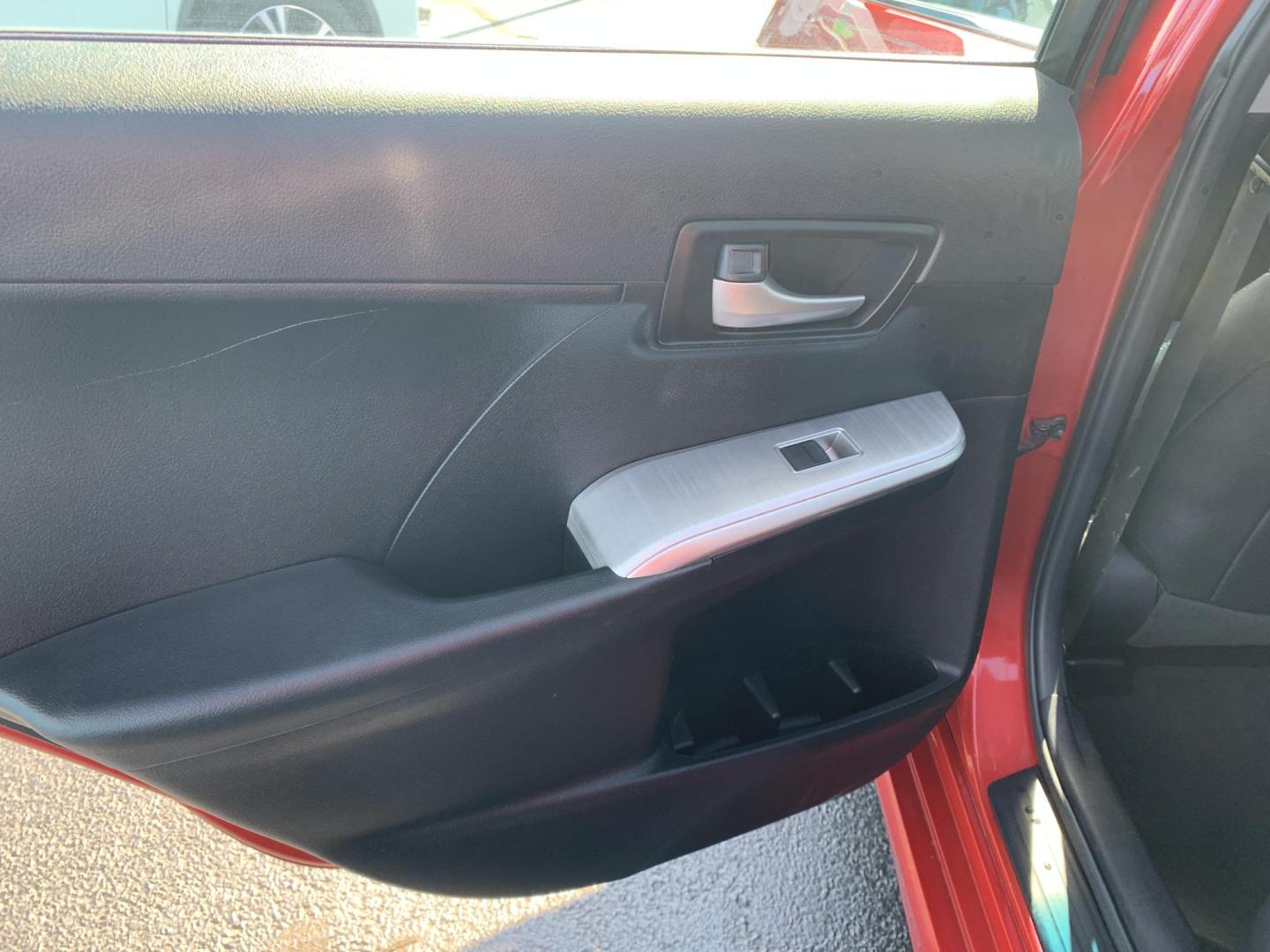 2012 RED /BLACK Toyota Camry SE (4T1BF1FK9CU) with an 2.5L L4 DOHC 16V engine, Automatic transmission, located at 506 S. Kingshighway, Cape Girardeau, MO, 63703, (573) 235-5000, 37.294991, -89.553635 - 2012 Toyota Camry SE 151,xxx miles Cruise Bluetooth USB Power Windows/Locks/Mirrors We have financing available and we accept trades! Fill out a credit application on our website or come by today! If you have any questions, give us a call at (573) 235-5000 or visit our website at firstautoc - Photo#14