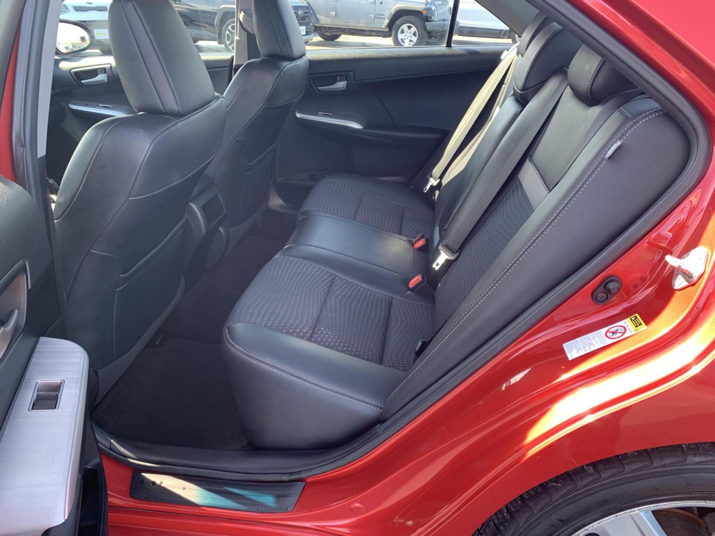 2012 RED /BLACK Toyota Camry SE (4T1BF1FK9CU) with an 2.5L L4 DOHC 16V engine, Automatic transmission, located at 506 S. Kingshighway, Cape Girardeau, MO, 63703, (573) 235-5000, 37.294991, -89.553635 - 2012 Toyota Camry SE 151,xxx miles Cruise Bluetooth USB Power Windows/Locks/Mirrors We have financing available and we accept trades! Fill out a credit application on our website or come by today! If you have any questions, give us a call at (573) 235-5000 or visit our website at firstautoc - Photo#15