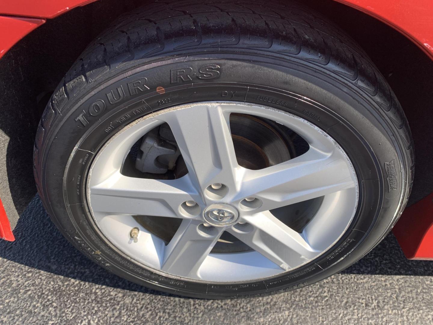 2012 RED /BLACK Toyota Camry SE (4T1BF1FK9CU) with an 2.5L L4 DOHC 16V engine, Automatic transmission, located at 506 S. Kingshighway, Cape Girardeau, MO, 63703, (573) 235-5000, 37.294991, -89.553635 - 2012 Toyota Camry SE 151,xxx miles Cruise Bluetooth USB Power Windows/Locks/Mirrors We have financing available and we accept trades! Fill out a credit application on our website or come by today! If you have any questions, give us a call at (573) 235-5000 or visit our website at firstautoc - Photo#30