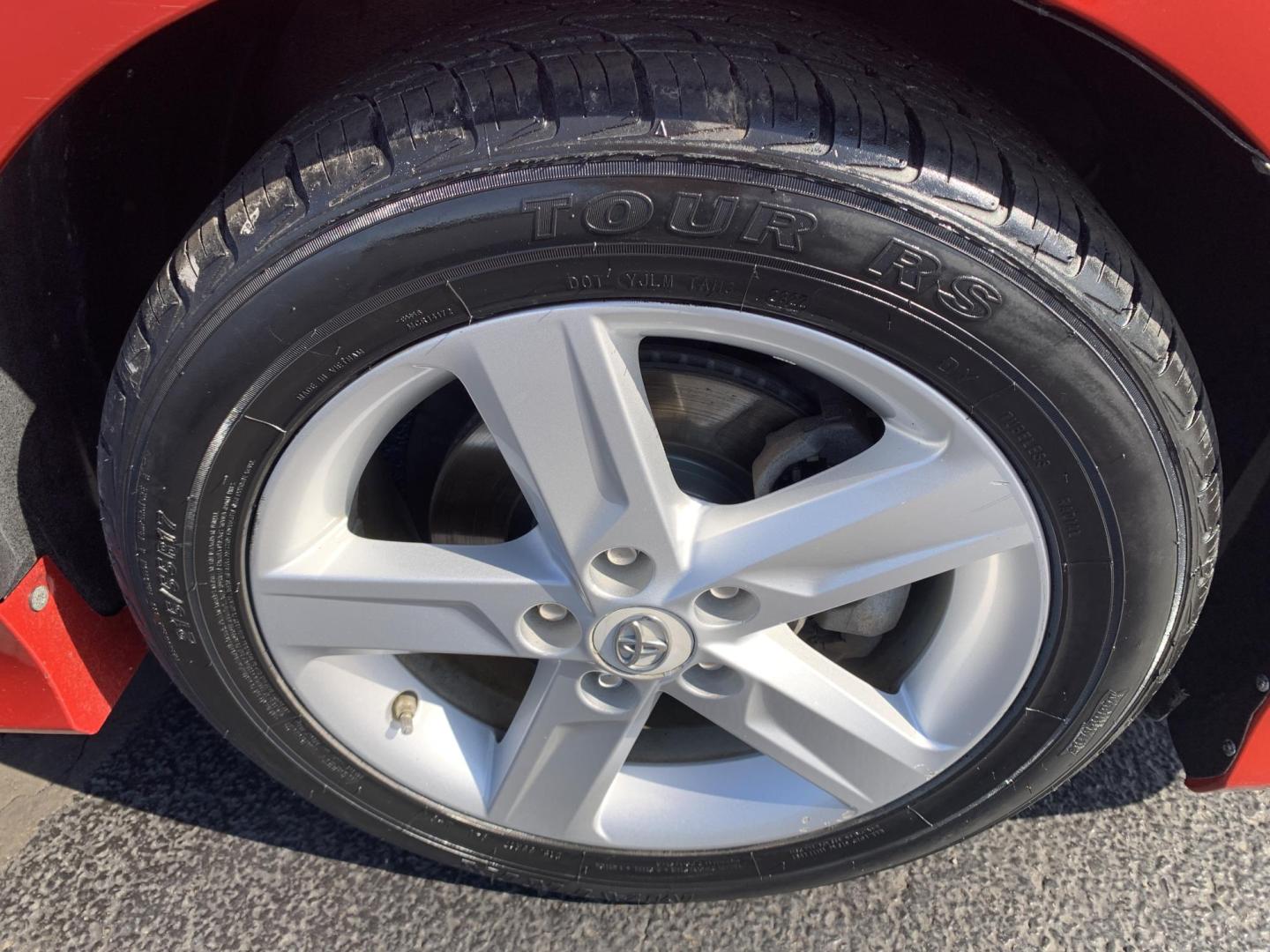 2012 RED /BLACK Toyota Camry SE (4T1BF1FK9CU) with an 2.5L L4 DOHC 16V engine, Automatic transmission, located at 506 S. Kingshighway, Cape Girardeau, MO, 63703, (573) 235-5000, 37.294991, -89.553635 - 2012 Toyota Camry SE 151,xxx miles Cruise Bluetooth USB Power Windows/Locks/Mirrors We have financing available and we accept trades! Fill out a credit application on our website or come by today! If you have any questions, give us a call at (573) 235-5000 or visit our website at firstautoc - Photo#31