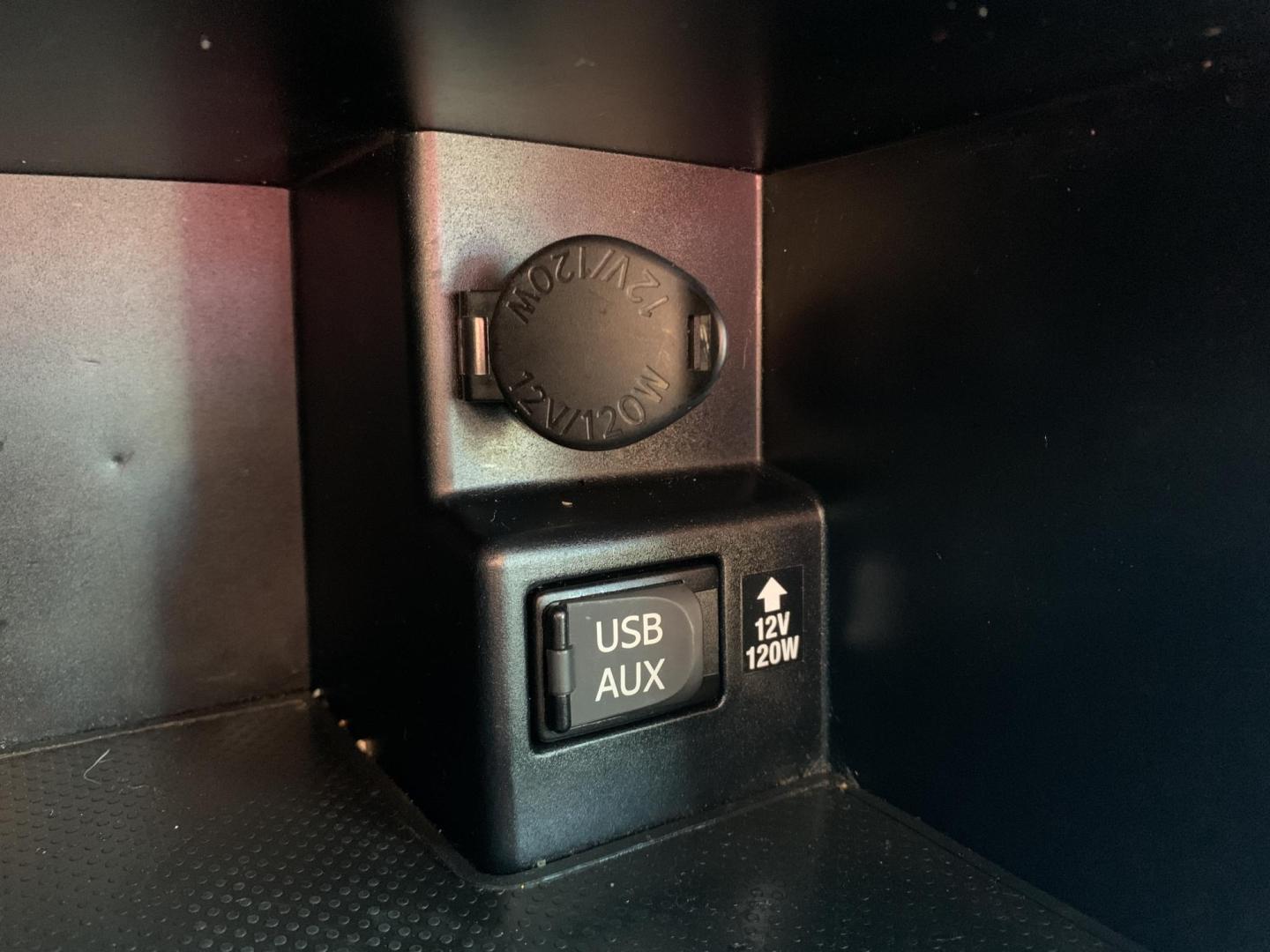 2012 RED /BLACK Toyota Camry SE (4T1BF1FK9CU) with an 2.5L L4 DOHC 16V engine, Automatic transmission, located at 506 S. Kingshighway, Cape Girardeau, MO, 63703, (573) 235-5000, 37.294991, -89.553635 - 2012 Toyota Camry SE 151,xxx miles Cruise Bluetooth USB Power Windows/Locks/Mirrors We have financing available and we accept trades! Fill out a credit application on our website or come by today! If you have any questions, give us a call at (573) 235-5000 or visit our website at firstautoc - Photo#25