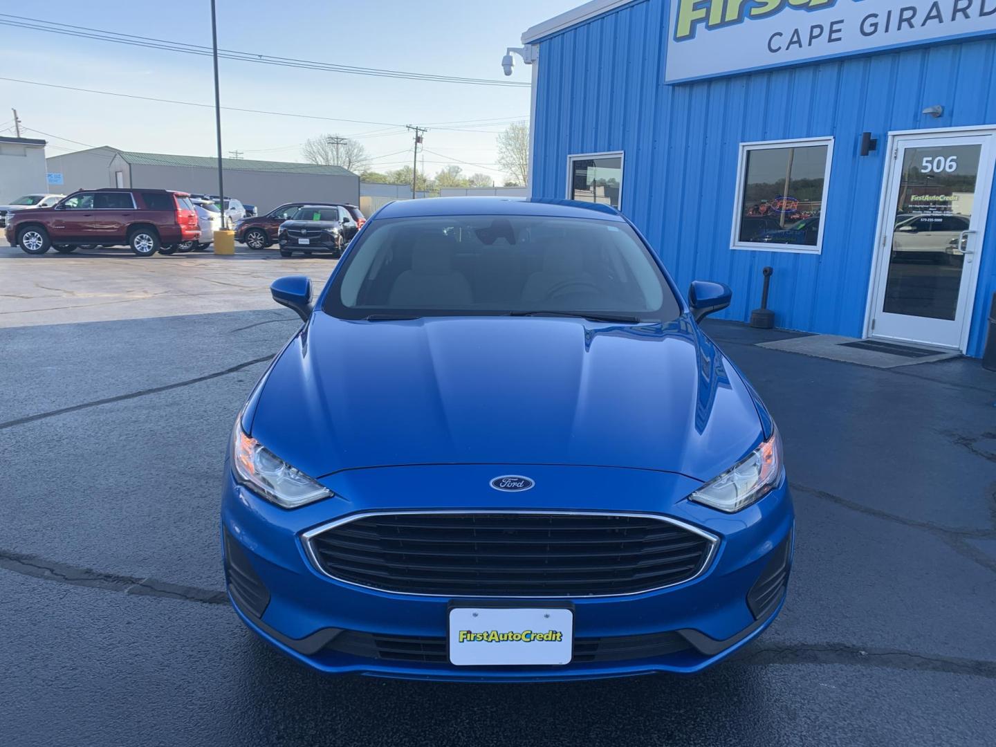 2020 BLUE /TAN Ford Fusion S (3FA6P0G74LR) with an 2.5L L4 DOHC 16V engine, Automatic transmission, located at 506 S. Kingshighway, Cape Girardeau, MO, 63703, (573) 235-5000, 37.294991, -89.553635 - 2020 Ford Fusion S 112,xxx miles 12V Power Outlet Alarm System Bluetooth Wireless Technology Cloth Seats Cruise Control Folding Rear Seat Hands Free Phone Power Windows/Locks/Mirrors Push-Button Engine Start Rear Window Defroster Remote Control Liftgate/Trunk Release Remote Keyless Entr - Photo#1