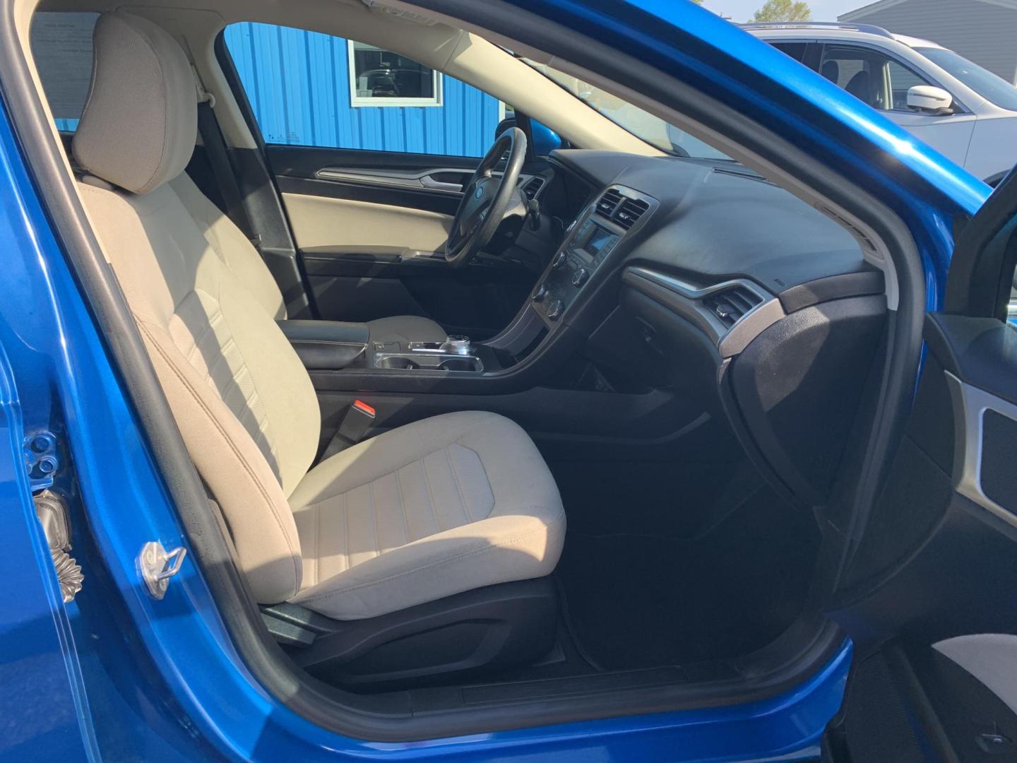 2020 BLUE /TAN Ford Fusion S (3FA6P0G74LR) with an 2.5L L4 DOHC 16V engine, Automatic transmission, located at 506 S. Kingshighway, Cape Girardeau, MO, 63703, (573) 235-5000, 37.294991, -89.553635 - 2020 Ford Fusion S 112,xxx miles 12V Power Outlet Alarm System Bluetooth Wireless Technology Cloth Seats Cruise Control Folding Rear Seat Hands Free Phone Power Windows/Locks/Mirrors Push-Button Engine Start Rear Window Defroster Remote Control Liftgate/Trunk Release Remote Keyless Entr - Photo#11