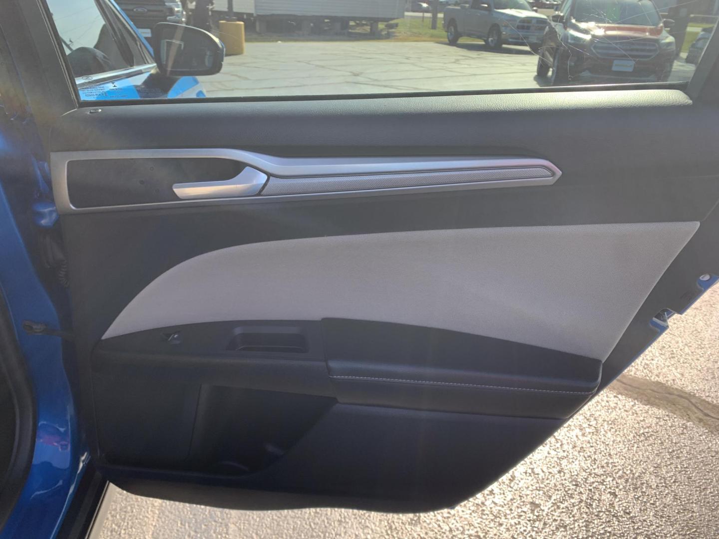 2020 BLUE /TAN Ford Fusion S (3FA6P0G74LR) with an 2.5L L4 DOHC 16V engine, Automatic transmission, located at 506 S. Kingshighway, Cape Girardeau, MO, 63703, (573) 235-5000, 37.294991, -89.553635 - 2020 Ford Fusion S 112,xxx miles 12V Power Outlet Alarm System Bluetooth Wireless Technology Cloth Seats Cruise Control Folding Rear Seat Hands Free Phone Power Windows/Locks/Mirrors Push-Button Engine Start Rear Window Defroster Remote Control Liftgate/Trunk Release Remote Keyless Entr - Photo#12