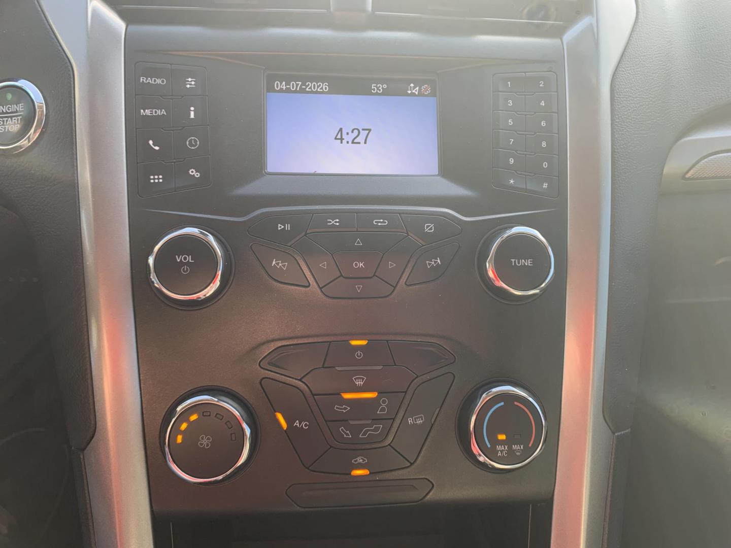 2020 BLUE /TAN Ford Fusion S (3FA6P0G74LR) with an 2.5L L4 DOHC 16V engine, Automatic transmission, located at 506 S. Kingshighway, Cape Girardeau, MO, 63703, (573) 235-5000, 37.294991, -89.553635 - 2020 Ford Fusion S 112,xxx miles 12V Power Outlet Alarm System Bluetooth Wireless Technology Cloth Seats Cruise Control Folding Rear Seat Hands Free Phone Power Windows/Locks/Mirrors Push-Button Engine Start Rear Window Defroster Remote Control Liftgate/Trunk Release Remote Keyless Entr - Photo#23