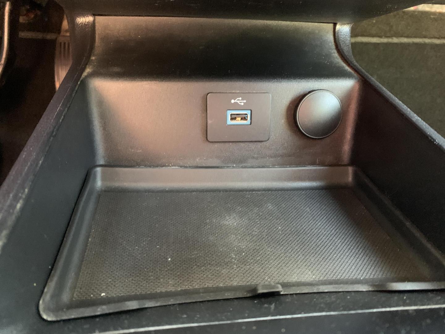 2020 BLUE /TAN Ford Fusion S (3FA6P0G74LR) with an 2.5L L4 DOHC 16V engine, Automatic transmission, located at 506 S. Kingshighway, Cape Girardeau, MO, 63703, (573) 235-5000, 37.294991, -89.553635 - 2020 Ford Fusion S 112,xxx miles 12V Power Outlet Alarm System Bluetooth Wireless Technology Cloth Seats Cruise Control Folding Rear Seat Hands Free Phone Power Windows/Locks/Mirrors Push-Button Engine Start Rear Window Defroster Remote Control Liftgate/Trunk Release Remote Keyless Entr - Photo#25