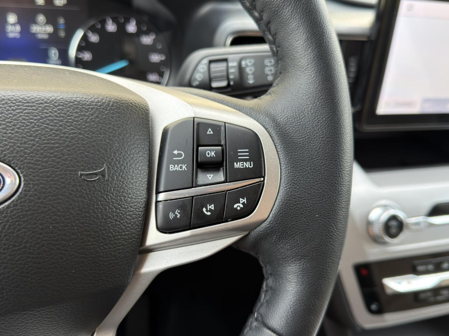 2023 WHITE /Tan Ford Explorer XLT AWD (1FMSK8DH6PG) with an 2.3L 4 Cyl. engine, Automatic transmission, located at 2990 Old Orchard Rd., Jackson, MO, 63755, 37.354214, -89.612106 - 2023 Ford Explorer XLT 1-Owner 113xxx miles 4 Wheel Drive 2.3L 4 Cyl. Automatic Leather 3rd Row Navigation Backup Camera Power/Heated Seats Bluetooth Remote Start Cruise Power Windows/Locks/Mirrors We have financing available and we accept trades! Fill out a credit application on our - Photo#27