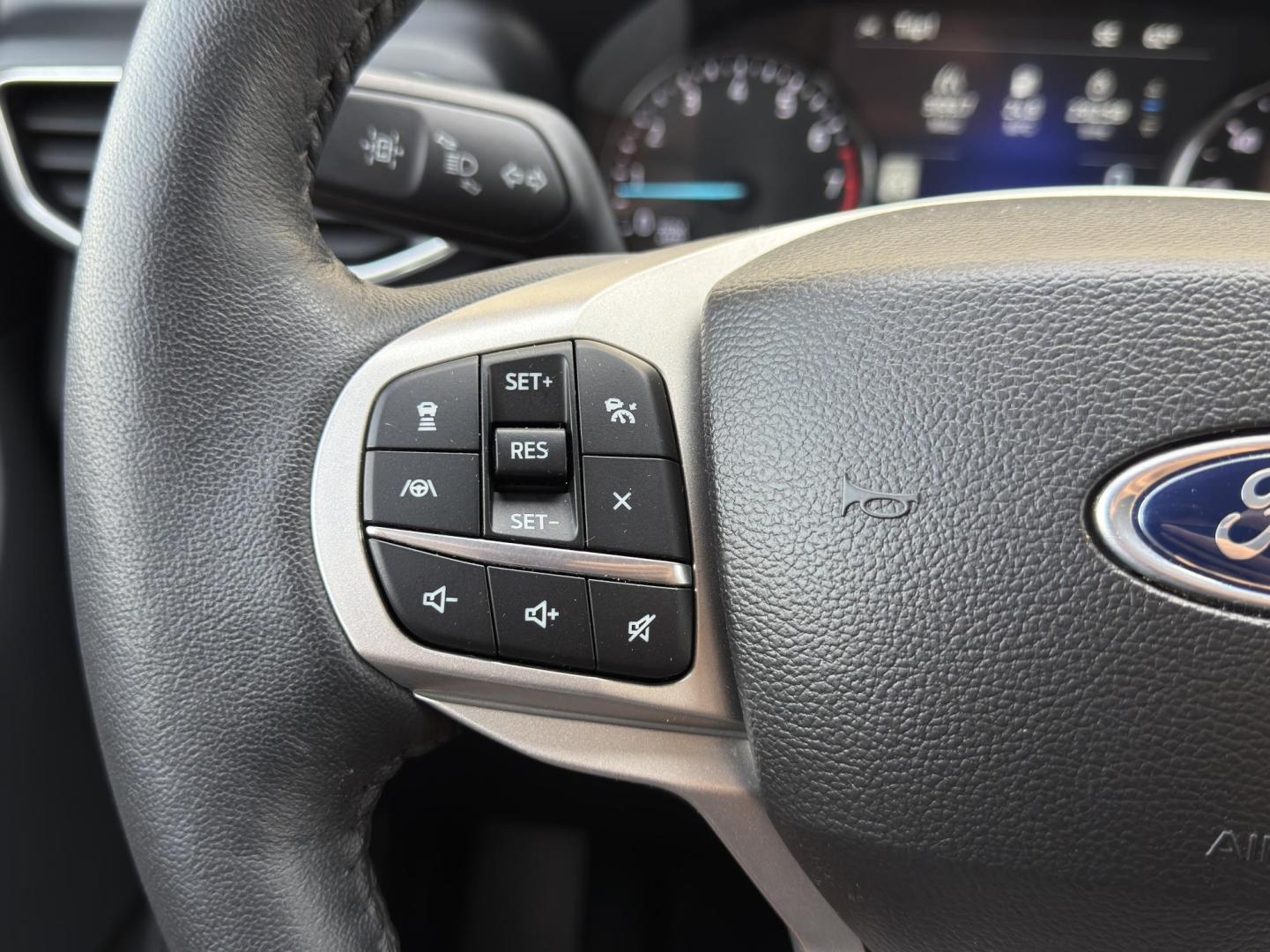 2023 WHITE /Tan Ford Explorer XLT AWD (1FMSK8DH6PG) with an 2.3L 4 Cyl. engine, Automatic transmission, located at 2990 Old Orchard Rd., Jackson, MO, 63755, 37.354214, -89.612106 - 2023 Ford Explorer XLT 1-Owner 113xxx miles 4 Wheel Drive 2.3L 4 Cyl. Automatic Leather 3rd Row Navigation Backup Camera Power/Heated Seats Bluetooth Remote Start Cruise Power Windows/Locks/Mirrors We have financing available and we accept trades! Fill out a credit application on our - Photo#26