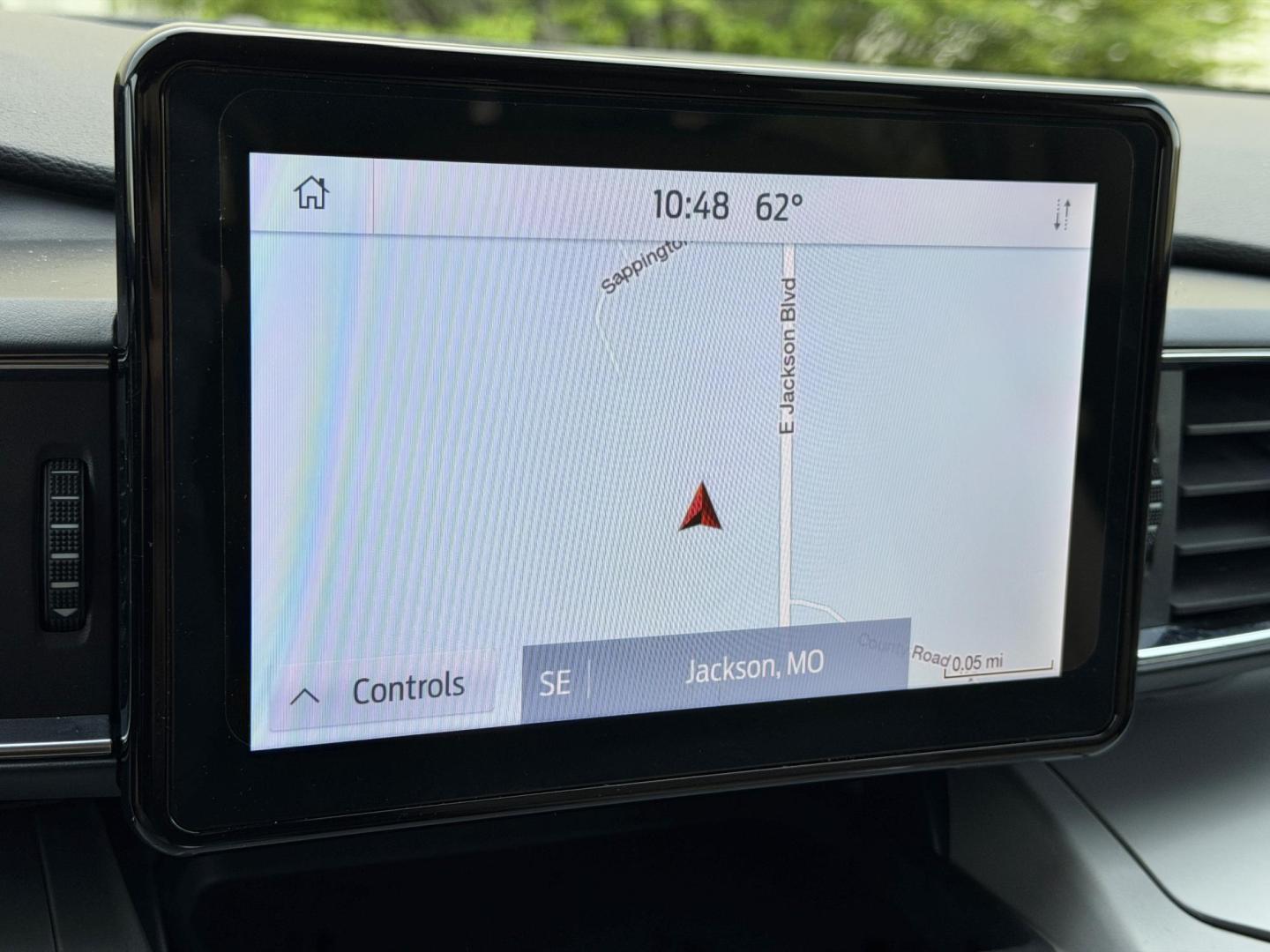 2023 WHITE /Tan Ford Explorer XLT AWD (1FMSK8DH6PG) with an 2.3L 4 Cyl. engine, Automatic transmission, located at 2990 Old Orchard Rd., Jackson, MO, 63755, 37.354214, -89.612106 - 2023 Ford Explorer XLT 1-Owner 113xxx miles 4 Wheel Drive 2.3L 4 Cyl. Automatic Leather 3rd Row Navigation Backup Camera Power/Heated Seats Bluetooth Remote Start Cruise Power Windows/Locks/Mirrors We have financing available and we accept trades! Fill out a credit application on our - Photo#2