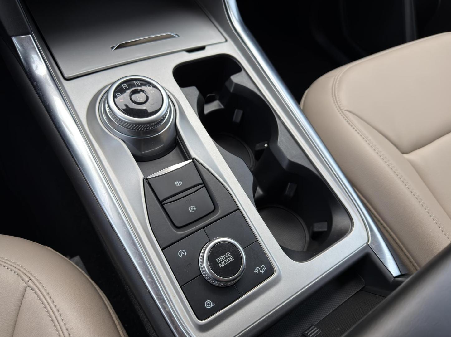 2023 WHITE /Tan Ford Explorer XLT AWD (1FMSK8DH6PG) with an 2.3L 4 Cyl. engine, Automatic transmission, located at 2990 Old Orchard Rd., Jackson, MO, 63755, 37.354214, -89.612106 - 2023 Ford Explorer XLT 1-Owner 113xxx miles 4 Wheel Drive 2.3L 4 Cyl. Automatic Leather 3rd Row Navigation Backup Camera Power/Heated Seats Bluetooth Remote Start Cruise Power Windows/Locks/Mirrors We have financing available and we accept trades! Fill out a credit application on our - Photo#28