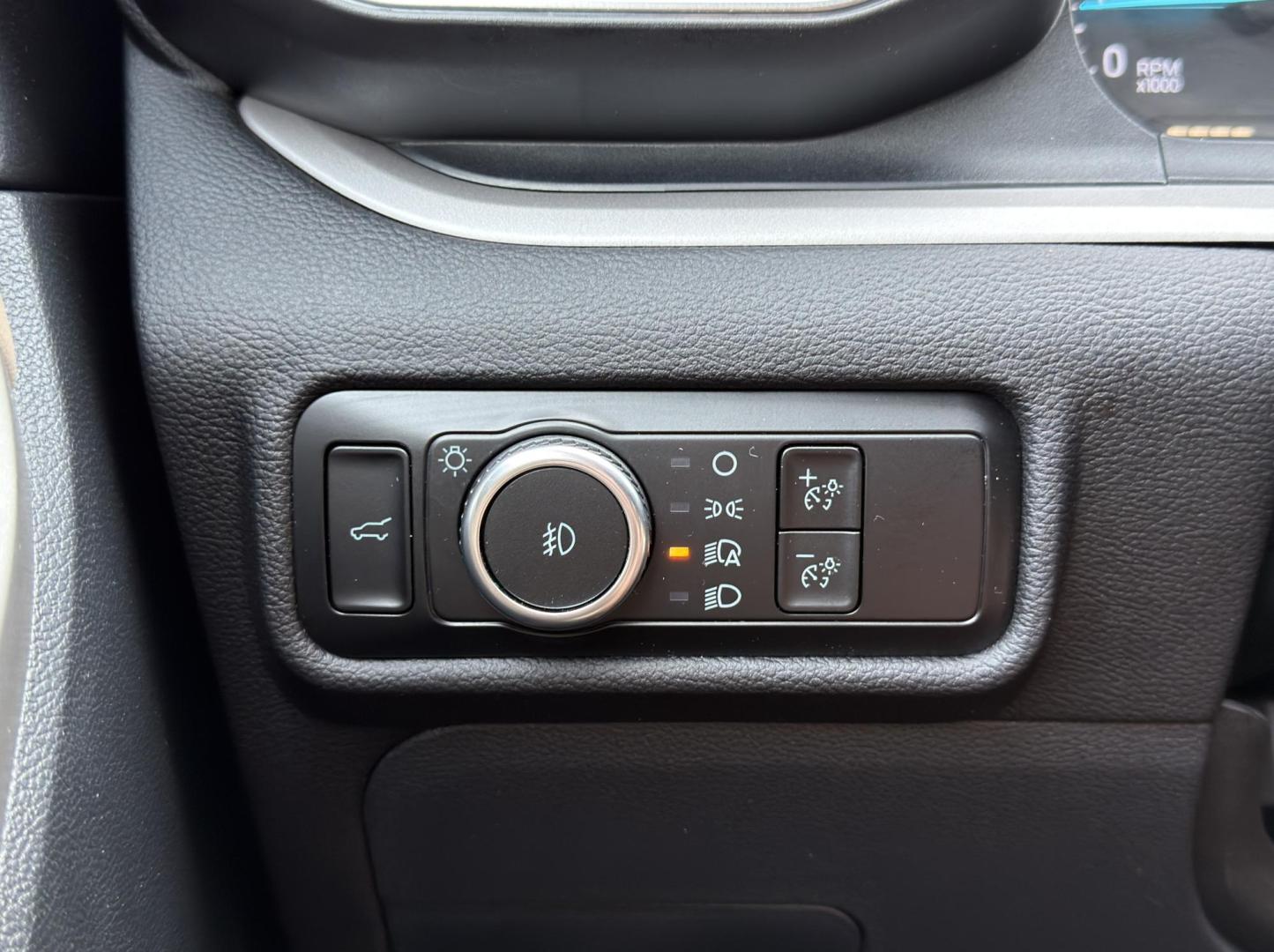 2023 WHITE /Tan Ford Explorer XLT AWD (1FMSK8DH6PG) with an 2.3L 4 Cyl. engine, Automatic transmission, located at 2990 Old Orchard Rd., Jackson, MO, 63755, 37.354214, -89.612106 - 2023 Ford Explorer XLT 1-Owner 113xxx miles 4 Wheel Drive 2.3L 4 Cyl. Automatic Leather 3rd Row Navigation Backup Camera Power/Heated Seats Bluetooth Remote Start Cruise Power Windows/Locks/Mirrors We have financing available and we accept trades! Fill out a credit application on our - Photo#33