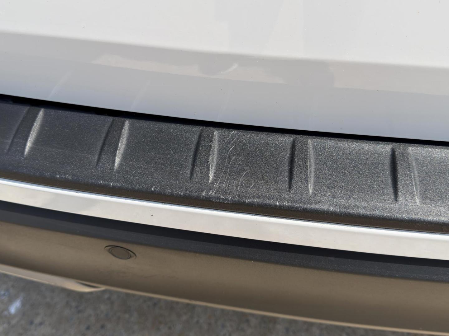 2023 WHITE /Tan Ford Explorer XLT AWD (1FMSK8DH6PG) with an 2.3L 4 Cyl. engine, Automatic transmission, located at 2990 Old Orchard Rd., Jackson, MO, 63755, 37.354214, -89.612106 - 2023 Ford Explorer XLT 1-Owner 113xxx miles 4 Wheel Drive 2.3L 4 Cyl. Automatic Leather 3rd Row Navigation Backup Camera Power/Heated Seats Bluetooth Remote Start Cruise Power Windows/Locks/Mirrors We have financing available and we accept trades! Fill out a credit application on our - Photo#48