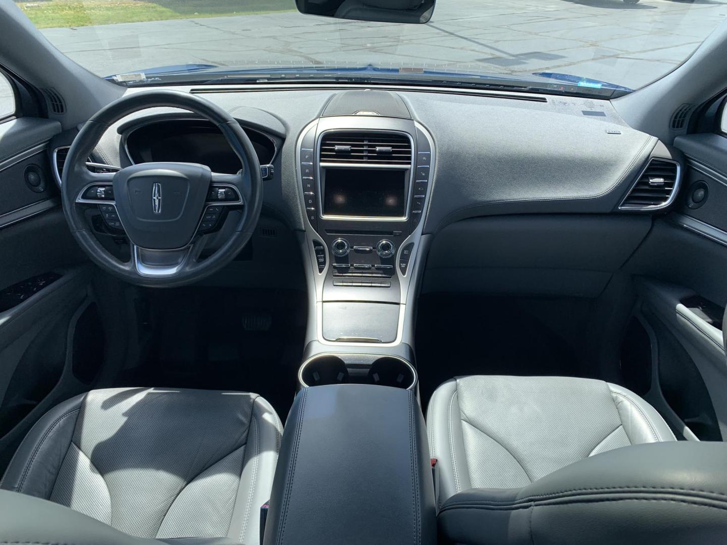 2020 BLUE /GRAY Lincoln Nautilus Reserve (2LMPJ6K90LB) with an 2.0L L4 DOHC 16V engine, Automatic transmission, located at 506 S. Kingshighway, Cape Girardeau, MO, 63703, (573) 235-5000, 37.294991, -89.553635 - 2020 Lincoln Nautilus Reserve 122,xxx miles Adaptive Cruise Heated and Cooled Seats Leather Backup Camera Sunroof Blind Spot Monitor Rear Heated Seats We have financing available and we accept trades! Fill out a credit application on our website or come by today! If you have any question - Photo#17