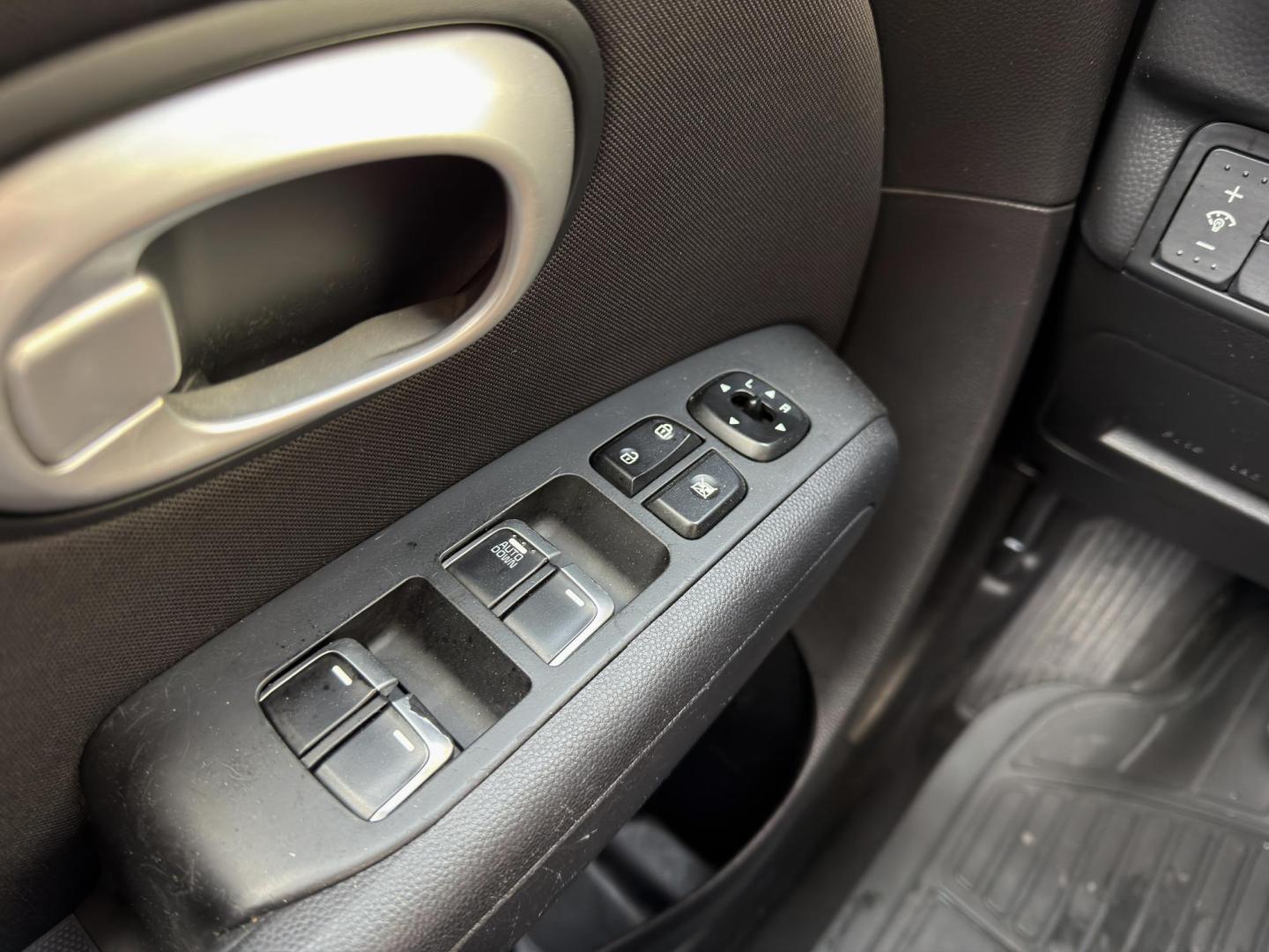 2018 BLACK /Black Kia Soul Base (KNDJN2A28J7) with an 1.6L 4 Cyl. engine, Manual transmission, located at 2990 Old Orchard Rd., Jackson, MO, 63755, 37.354214, -89.612106 - 2018 Kia Soul 66xxx miles Front Wheel Drive 1.6L 4 Cyl. 6-Speed Manual Bluetooth Cruise Power Windows/Locks/Mirrors We have financing available and we accept trades! Fill out a credit application on our website or come by today! If you have any questions, give us a call at (573) 204-7777 or - Photo#26