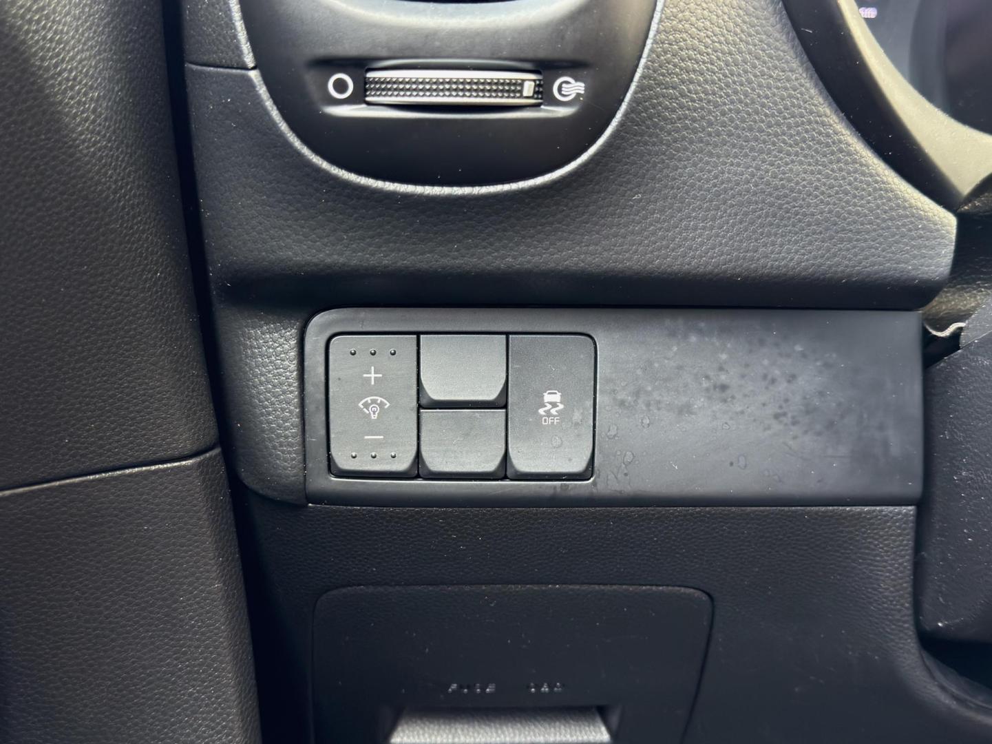 2018 BLACK /Black Kia Soul Base (KNDJN2A28J7) with an 1.6L 4 Cyl. engine, Manual transmission, located at 2990 Old Orchard Rd., Jackson, MO, 63755, 37.354214, -89.612106 - 2018 Kia Soul 66xxx miles Front Wheel Drive 1.6L 4 Cyl. 6-Speed Manual Bluetooth Cruise Power Windows/Locks/Mirrors We have financing available and we accept trades! Fill out a credit application on our website or come by today! If you have any questions, give us a call at (573) 204-7777 or - Photo#27