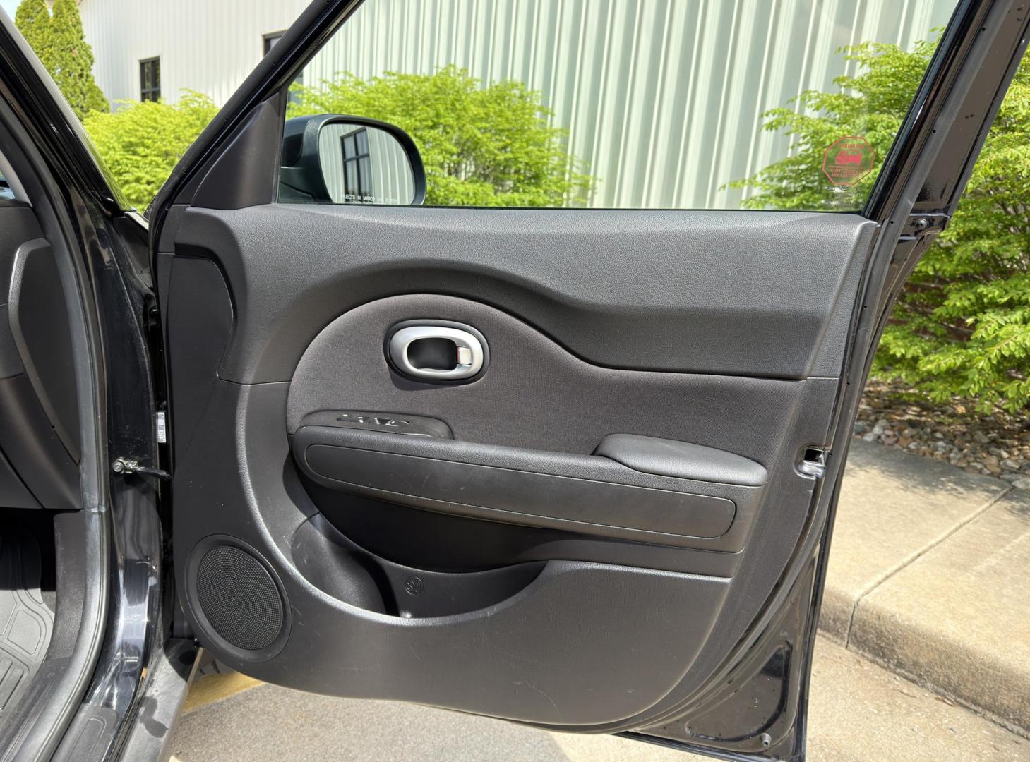 2018 BLACK /Black Kia Soul Base (KNDJN2A28J7) with an 1.6L 4 Cyl. engine, Manual transmission, located at 2990 Old Orchard Rd., Jackson, MO, 63755, 37.354214, -89.612106 - 2018 Kia Soul 66xxx miles Front Wheel Drive 1.6L 4 Cyl. 6-Speed Manual Bluetooth Cruise Power Windows/Locks/Mirrors We have financing available and we accept trades! Fill out a credit application on our website or come by today! If you have any questions, give us a call at (573) 204-7777 or - Photo#11