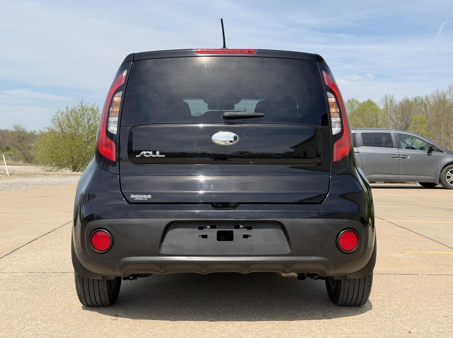 2018 BLACK /Black Kia Soul Base (KNDJN2A28J7) with an 1.6L 4 Cyl. engine, Manual transmission, located at 2990 Old Orchard Rd., Jackson, MO, 63755, 37.354214, -89.612106 - 2018 Kia Soul 66xxx miles Front Wheel Drive 1.6L 4 Cyl. 6-Speed Manual Bluetooth Cruise Power Windows/Locks/Mirrors We have financing available and we accept trades! Fill out a credit application on our website or come by today! If you have any questions, give us a call at (573) 204-7777 or - Photo#7