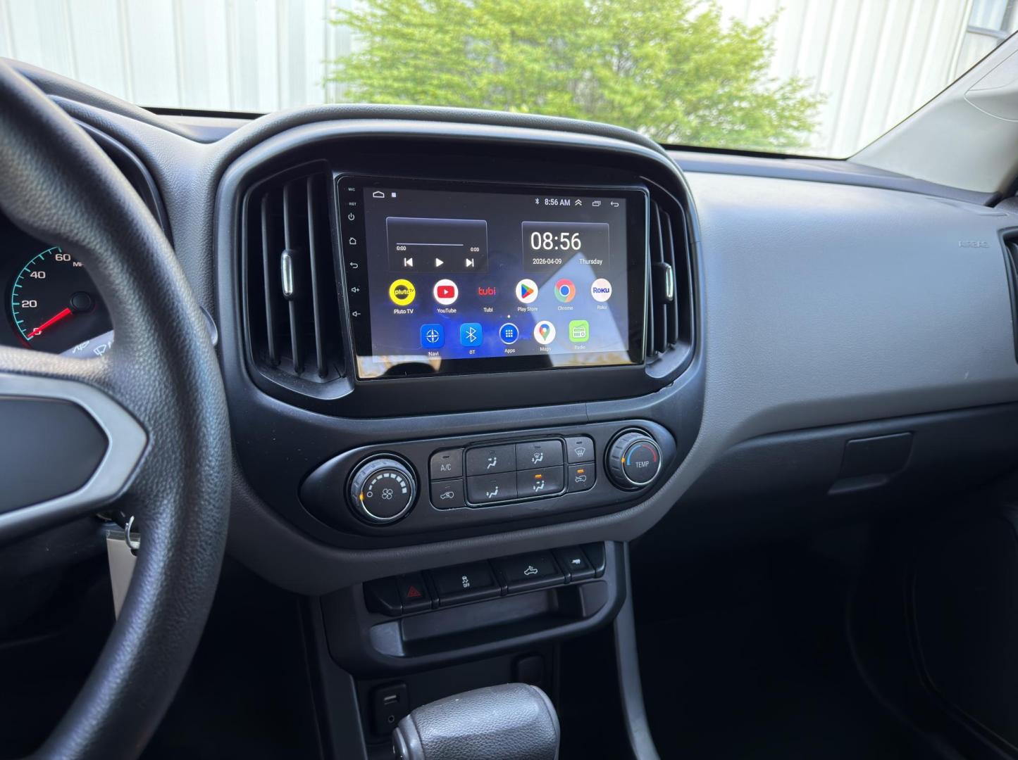 2015 BLACK /Gray Chevrolet Colorado Crew Cab 4WD Long Box (1GCGTAE38F1) with an 3.6L V6 engine, Automatic transmission, located at 2990 Old Orchard Rd., Jackson, MO, 63755, 37.354214, -89.612106 - *** SALVAGE TITLE *** 2015 Chevrolet Colorado 191xxx miles 4x4 3.6L V6 Automatic Power Driver Seat Bluetooth Cruise Power Windows/Locks/Mirrors We have financing available and we accept trades! Fill out a credit application on our website or come by today! If you have any questions, give - Photo#22