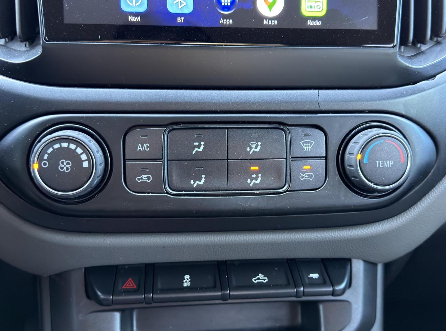 2015 BLACK /Gray Chevrolet Colorado Crew Cab 4WD Long Box (1GCGTAE38F1) with an 3.6L V6 engine, Automatic transmission, located at 2990 Old Orchard Rd., Jackson, MO, 63755, 37.354214, -89.612106 - *** SALVAGE TITLE *** 2015 Chevrolet Colorado 191xxx miles 4x4 3.6L V6 Automatic Power Driver Seat Bluetooth Cruise Power Windows/Locks/Mirrors We have financing available and we accept trades! Fill out a credit application on our website or come by today! If you have any questions, give - Photo#24