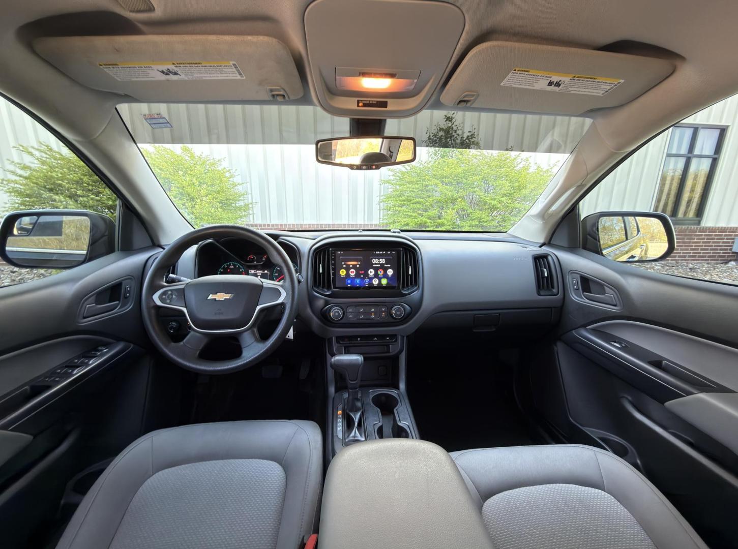 2015 BLACK /Gray Chevrolet Colorado Crew Cab 4WD Long Box (1GCGTAE38F1) with an 3.6L V6 engine, Automatic transmission, located at 2990 Old Orchard Rd., Jackson, MO, 63755, 37.354214, -89.612106 - *** SALVAGE TITLE *** 2015 Chevrolet Colorado 191xxx miles 4x4 3.6L V6 Automatic Power Driver Seat Bluetooth Cruise Power Windows/Locks/Mirrors We have financing available and we accept trades! Fill out a credit application on our website or come by today! If you have any questions, give - Photo#19