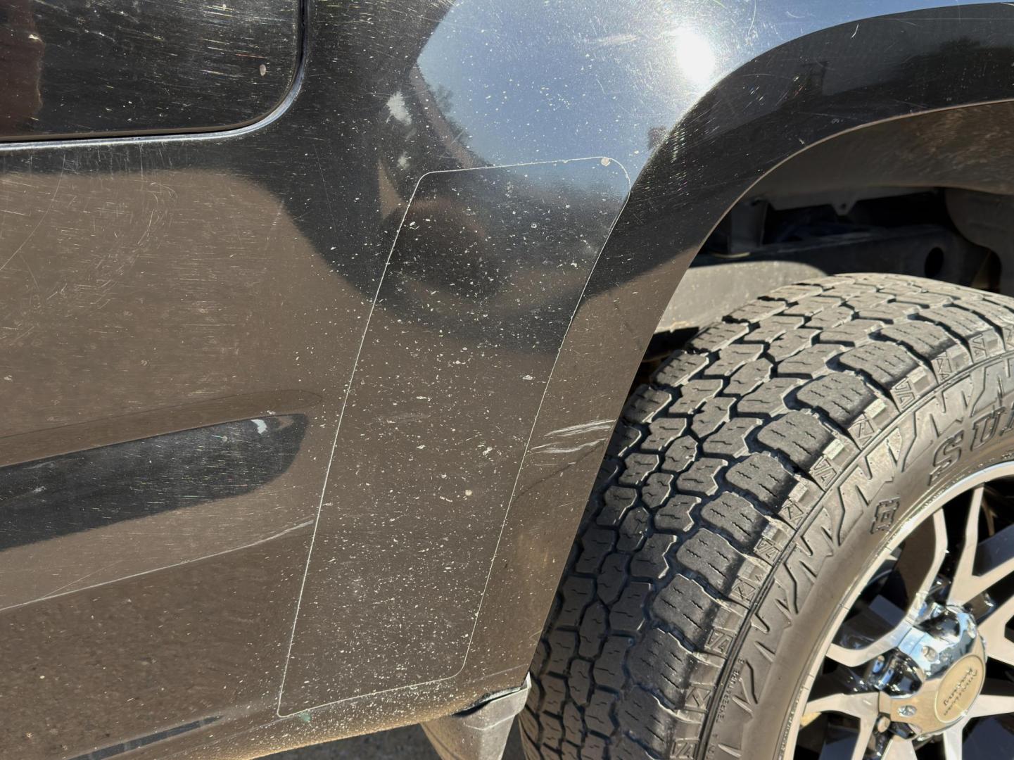 2015 BLACK /Gray Chevrolet Colorado Crew Cab 4WD Long Box (1GCGTAE38F1) with an 3.6L V6 engine, Automatic transmission, located at 2990 Old Orchard Rd., Jackson, MO, 63755, 37.354214, -89.612106 - *** SALVAGE TITLE *** 2015 Chevrolet Colorado 191xxx miles 4x4 3.6L V6 Automatic Power Driver Seat Bluetooth Cruise Power Windows/Locks/Mirrors We have financing available and we accept trades! Fill out a credit application on our website or come by today! If you have any questions, give - Photo#38