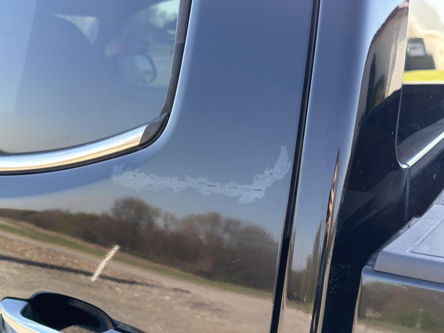 2015 BLACK /Gray Chevrolet Colorado Crew Cab 4WD Long Box (1GCGTAE38F1) with an 3.6L V6 engine, Automatic transmission, located at 2990 Old Orchard Rd., Jackson, MO, 63755, 37.354214, -89.612106 - *** SALVAGE TITLE *** 2015 Chevrolet Colorado 191xxx miles 4x4 3.6L V6 Automatic Power Driver Seat Bluetooth Cruise Power Windows/Locks/Mirrors We have financing available and we accept trades! Fill out a credit application on our website or come by today! If you have any questions, give - Photo#47