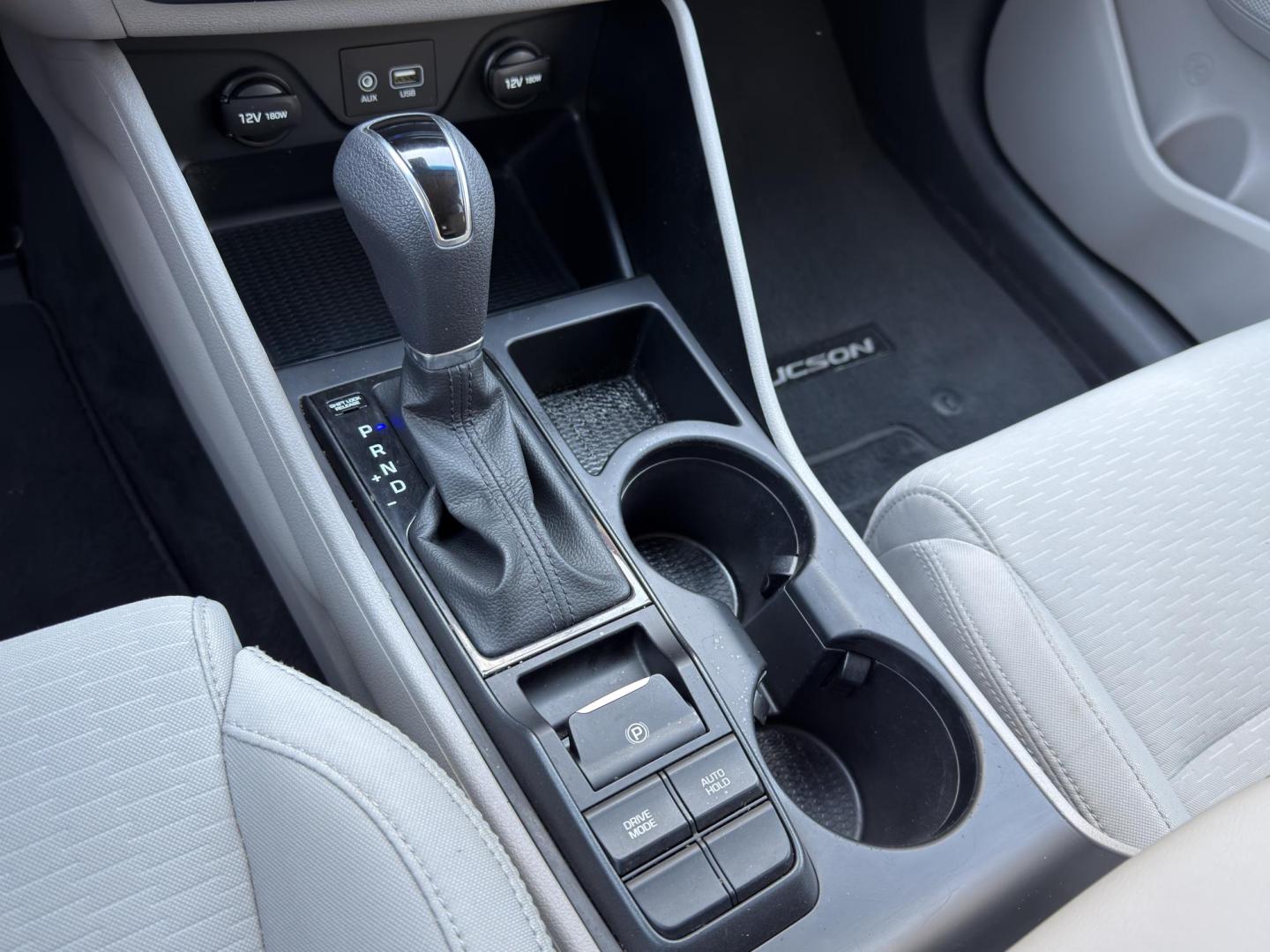 2019 WHITE /Gray Hyundai Tucson Value (KM8J33A42KU) with an 2.0L 4 Cyl. engine, Automatic transmission, located at 2990 Old Orchard Rd., Jackson, MO, 63755, 37.354214, -89.612106 - 2019 Hyundai Tucson Value 1-Owner 61xxx miles Front Wheel Drive 2.0L 4 Cyl. Automatic Backup Camera Power Driver Seat Bluetooth Cruise Power Windows/Locks/Mirrors We have financing available and we accept trades! Fill out a credit application on our website or come by today! If you have - Photo#24