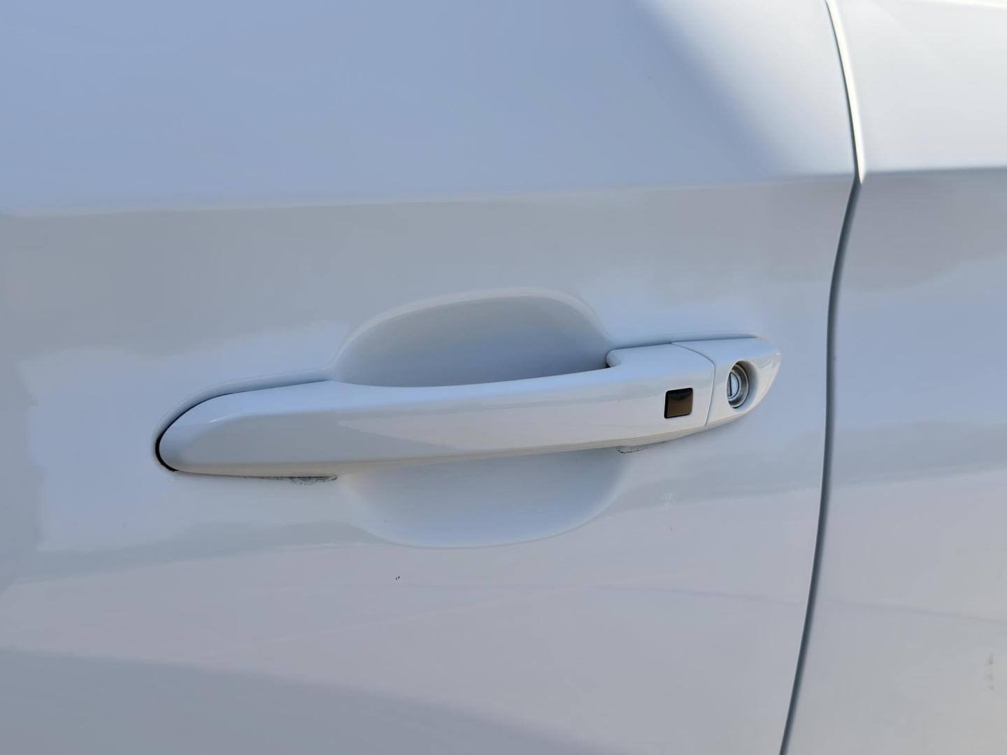 2019 WHITE /Gray Hyundai Tucson Value (KM8J33A42KU) with an 2.0L 4 Cyl. engine, Automatic transmission, located at 2990 Old Orchard Rd., Jackson, MO, 63755, 37.354214, -89.612106 - 2019 Hyundai Tucson Value 1-Owner 61xxx miles Front Wheel Drive 2.0L 4 Cyl. Automatic Backup Camera Power Driver Seat Bluetooth Cruise Power Windows/Locks/Mirrors We have financing available and we accept trades! Fill out a credit application on our website or come by today! If you have - Photo#30