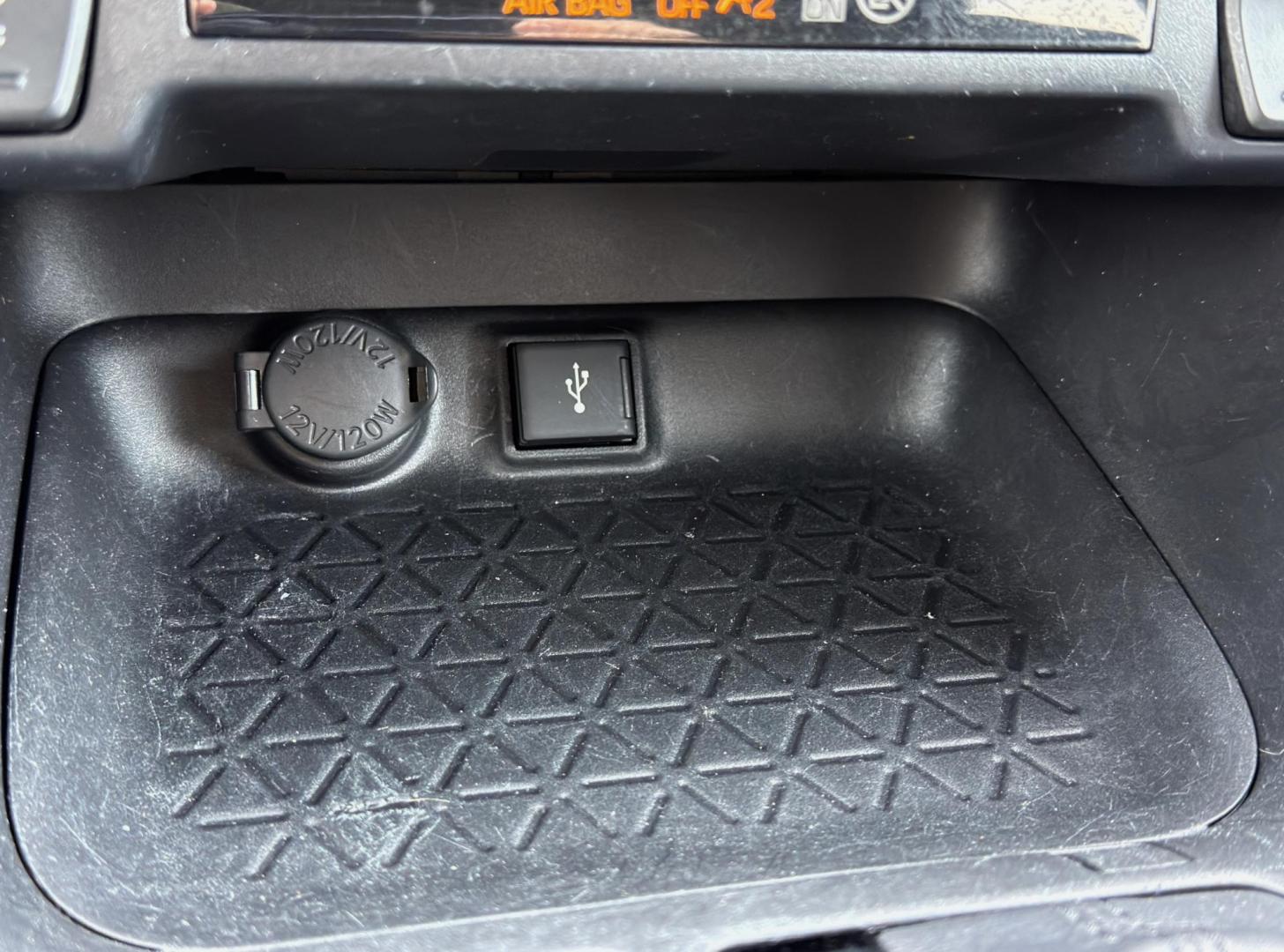 2020 WHITE /Black Toyota RAV4 LE AWD (2T3F1RFV4LC) with an 2.5L 4 Cyl. engine, Automatic transmission, located at 2990 Old Orchard Rd., Jackson, MO, 63755, 37.354214, -89.612106 - 2020 Toyota RAV4 LE 127xxx miles All Wheel Drive 2.5L 4 Cyl. Automatic Backup Camera Bluetooth Cruise Power Windows/Locks/Mirrors We have financing available and we accept trades! Fill out a credit application on our website or come by today! If you have any questions, give us a call at (5 - Photo#27