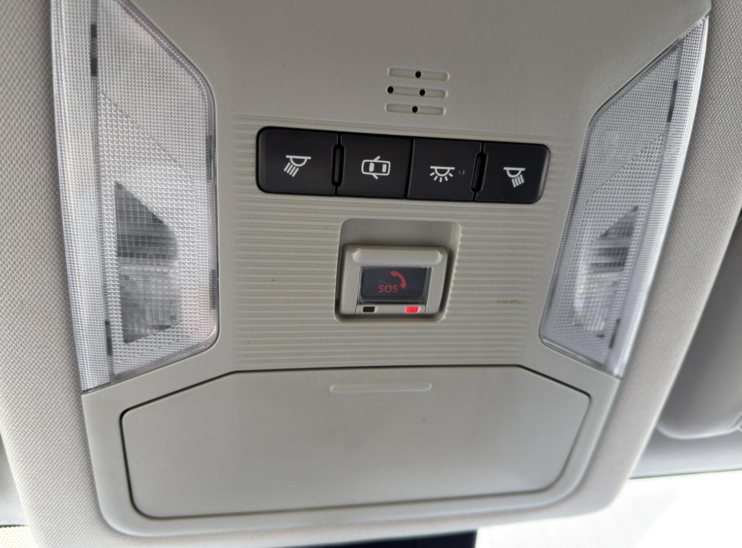 2020 WHITE /Black Toyota RAV4 LE AWD (2T3F1RFV4LC) with an 2.5L 4 Cyl. engine, Automatic transmission, located at 2990 Old Orchard Rd., Jackson, MO, 63755, 37.354214, -89.612106 - 2020 Toyota RAV4 LE 127xxx miles All Wheel Drive 2.5L 4 Cyl. Automatic Backup Camera Bluetooth Cruise Power Windows/Locks/Mirrors We have financing available and we accept trades! Fill out a credit application on our website or come by today! If you have any questions, give us a call at (5 - Photo#29