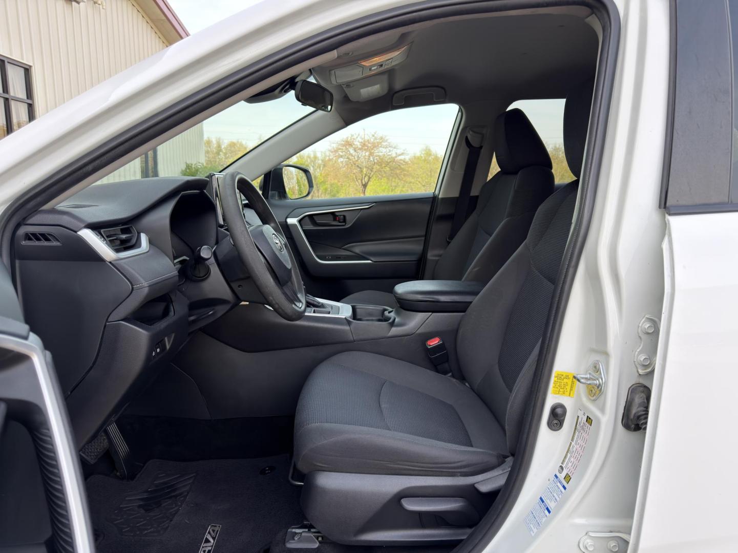 2020 WHITE /Black Toyota RAV4 LE AWD (2T3F1RFV4LC) with an 2.5L 4 Cyl. engine, Automatic transmission, located at 2990 Old Orchard Rd., Jackson, MO, 63755, 37.354214, -89.612106 - 2020 Toyota RAV4 LE 127xxx miles All Wheel Drive 2.5L 4 Cyl. Automatic Backup Camera Bluetooth Cruise Power Windows/Locks/Mirrors We have financing available and we accept trades! Fill out a credit application on our website or come by today! If you have any questions, give us a call at (5 - Photo#11