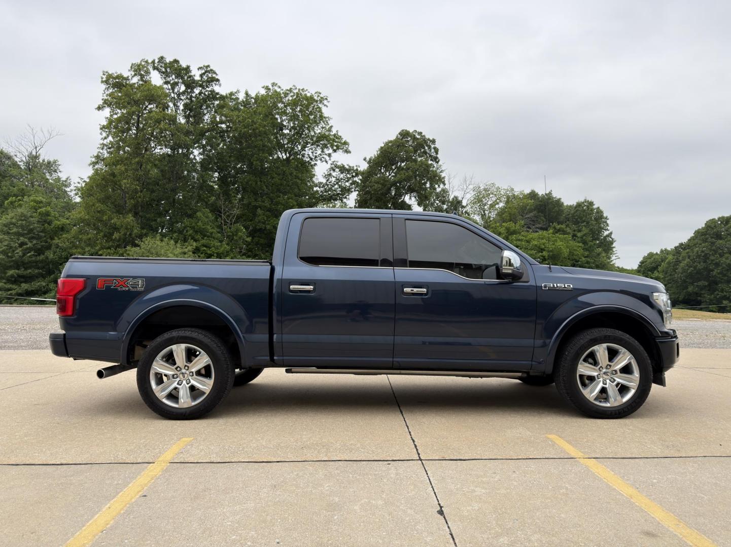 2018 NAVY /Black Ford F-150 Platinum SuperCrew 5.5-ft. Bed 4WD (1FTEW1EG1JF) with an 3.5L V6 TURBO engine, Automatic transmission, located at 2990 Old Orchard Rd., Jackson, MO, 63755, 37.354214, -89.612106 - 2018 Ford F-150 Platinum 134xxx miles 4x4 3.5L V6 Automatic Leather Navigation Power/Heated/Cooled Seats Heated Rear Seats Heated Steering Wheel Backup Camera Sunroof Bluetooth Remote Start Cruise Power Windows/Locks/Mirrors We have financing available and we accept trades! Fill out - Photo#12