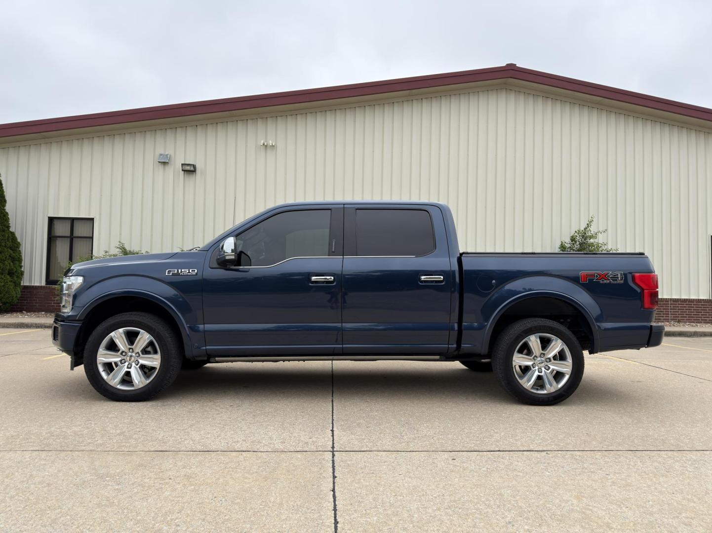 2018 NAVY /Black Ford F-150 Platinum SuperCrew 5.5-ft. Bed 4WD (1FTEW1EG1JF) with an 3.5L V6 TURBO engine, Automatic transmission, located at 2990 Old Orchard Rd., Jackson, MO, 63755, 37.354214, -89.612106 - 2018 Ford F-150 Platinum 134xxx miles 4x4 3.5L V6 Automatic Leather Navigation Power/Heated/Cooled Seats Heated Rear Seats Heated Steering Wheel Backup Camera Sunroof Bluetooth Remote Start Cruise Power Windows/Locks/Mirrors We have financing available and we accept trades! Fill out - Photo#11