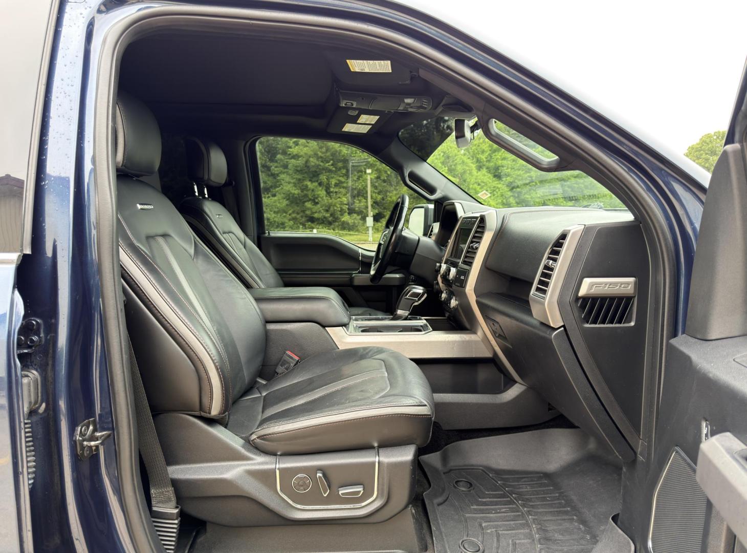 2018 NAVY /Black Ford F-150 Platinum SuperCrew 5.5-ft. Bed 4WD (1FTEW1EG1JF) with an 3.5L V6 TURBO engine, Automatic transmission, located at 2990 Old Orchard Rd., Jackson, MO, 63755, 37.354214, -89.612106 - 2018 Ford F-150 Platinum 134xxx miles 4x4 3.5L V6 Automatic Leather Navigation Power/Heated/Cooled Seats Heated Rear Seats Heated Steering Wheel Backup Camera Sunroof Bluetooth Remote Start Cruise Power Windows/Locks/Mirrors We have financing available and we accept trades! Fill out - Photo#20